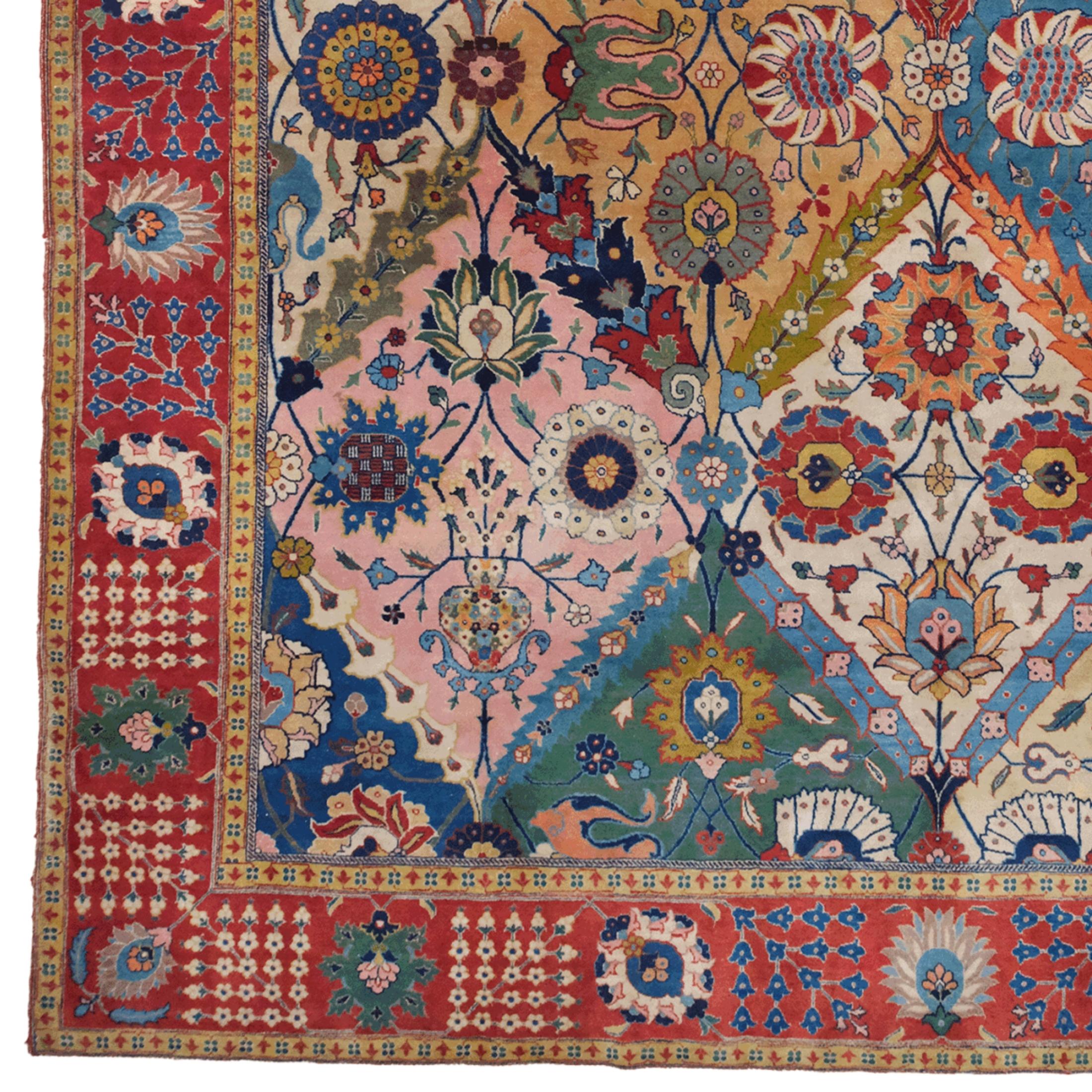 Tapis ancien de Tabriz signé Benlian - Elegance de la fin du 19e siècle

Découvrez un trésor rare dans le monde de la collection : un tapis signé de Benlian Tabriz datant de la fin du XIXe siècle. Reflétant la tradition de tissage unique de Tabriz,