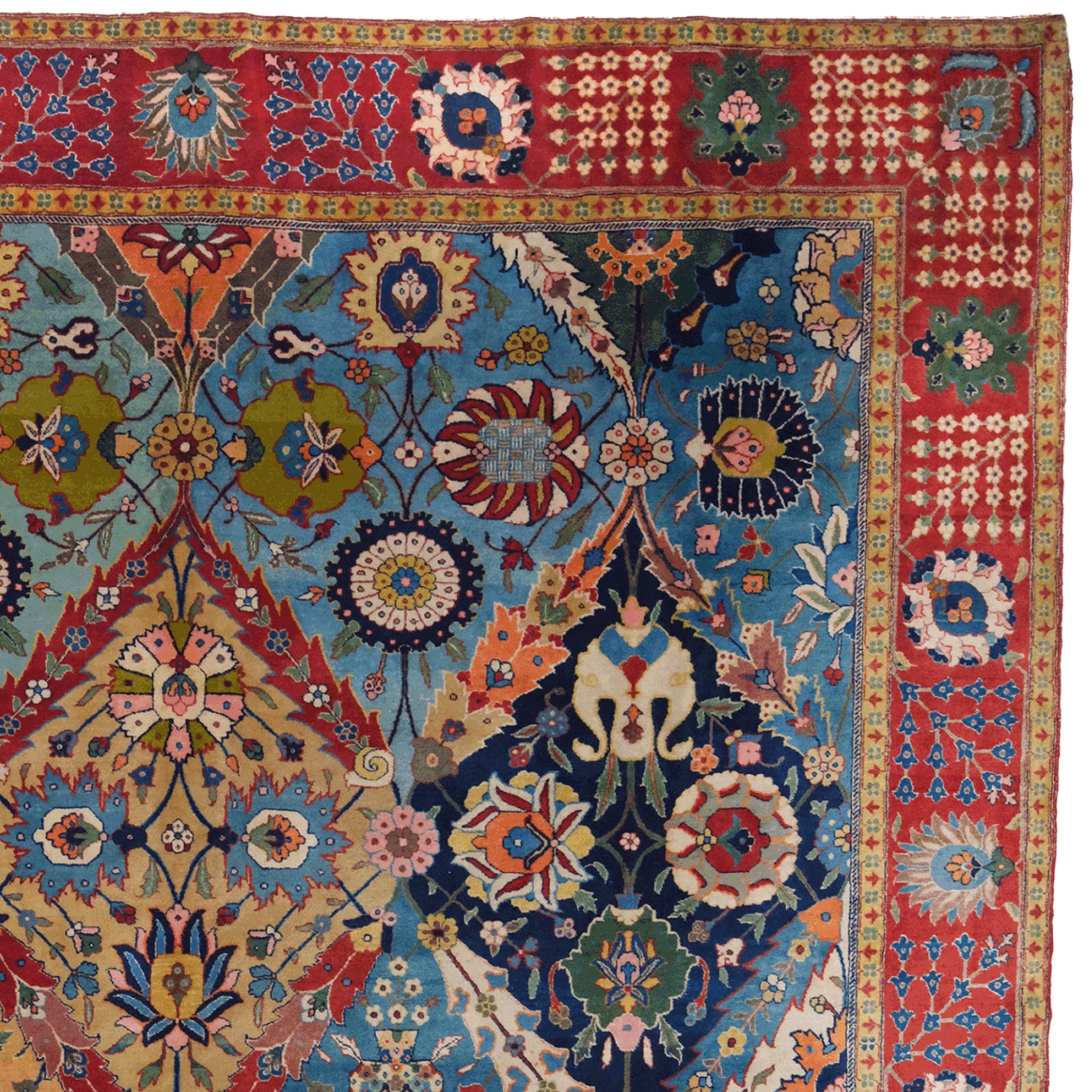 Tissé à la main Fin du 19e siècle Tapis ancien Benlian Tebriz en vente