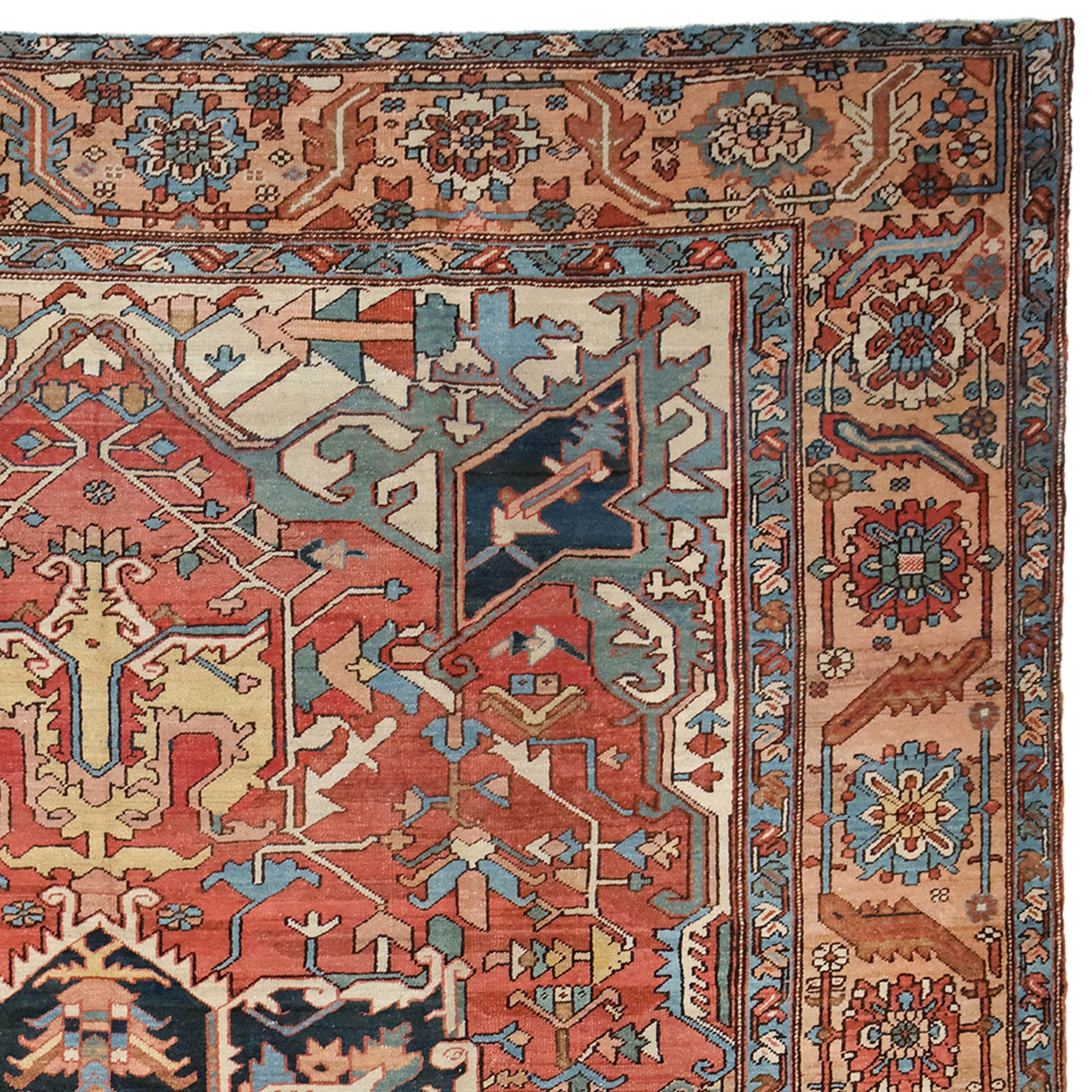 Late of 19th Century Antique Persian Heriz Carpet - Antique Wool Heriz Carpet For Sale 1