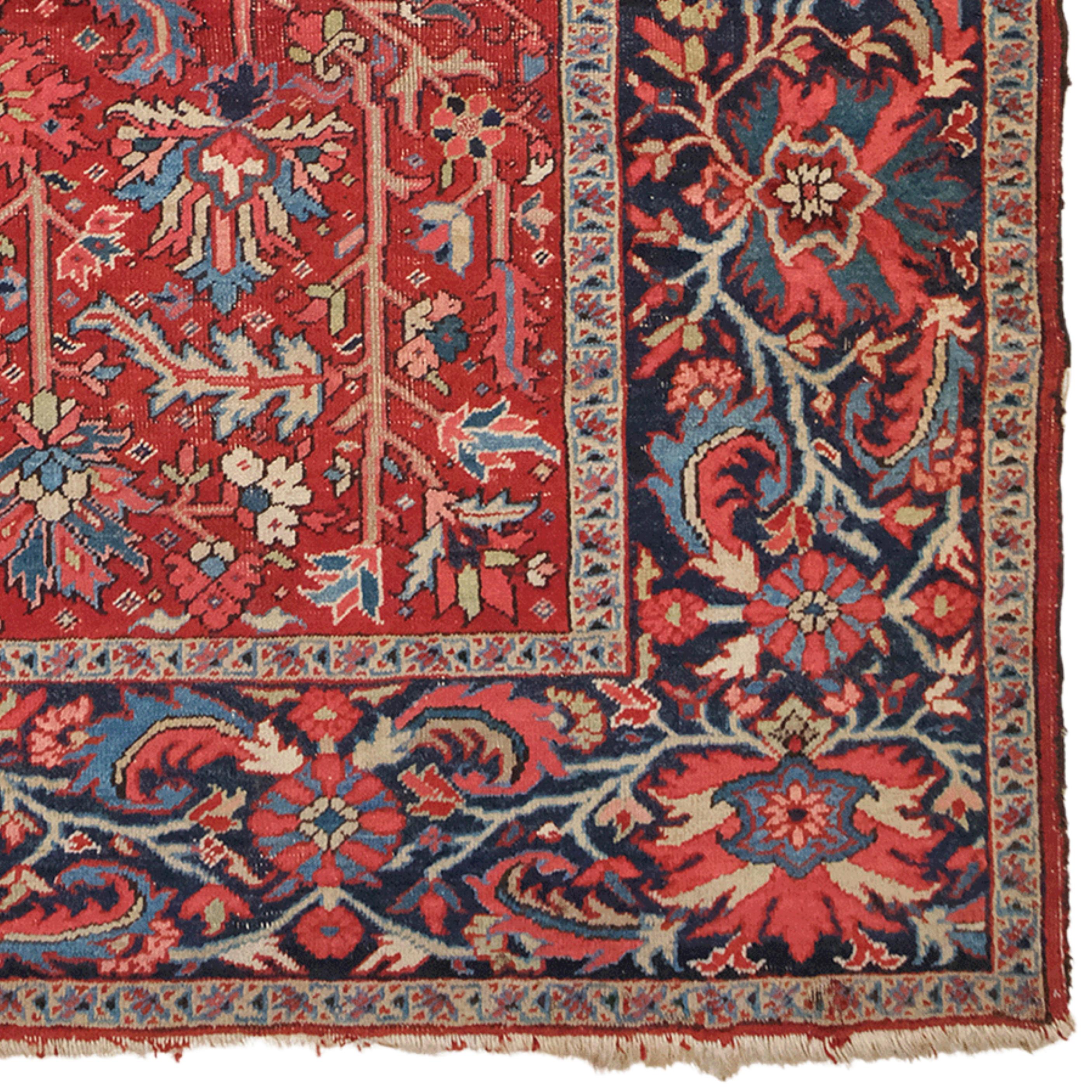 XIXe siècle Fin du 19e siècle Tapis persan ancien Heriz en vente