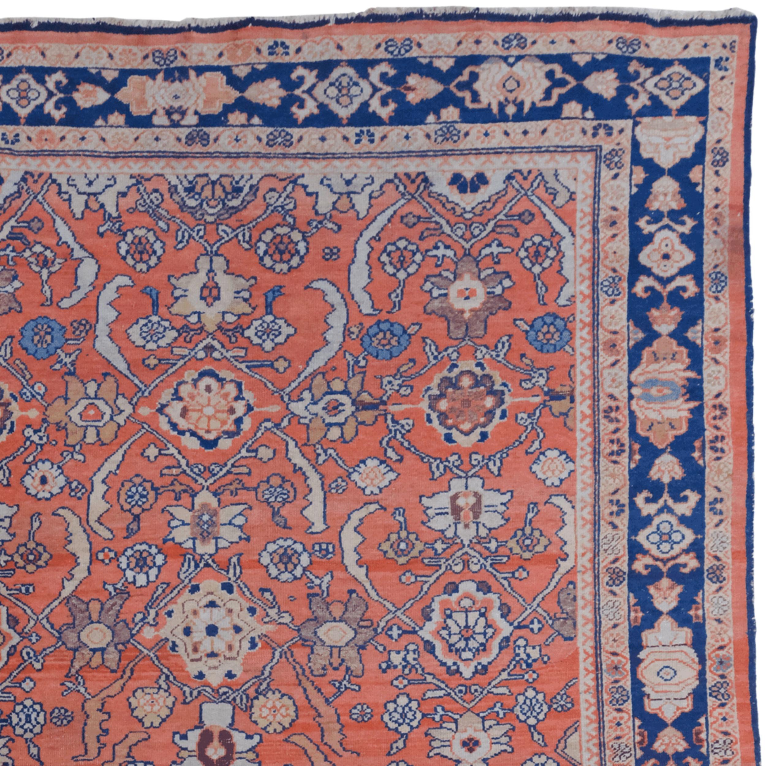 Late of 19th Century Antique Persian Mahal Carpet In Good Condition For Sale In Sultanahmet, 34