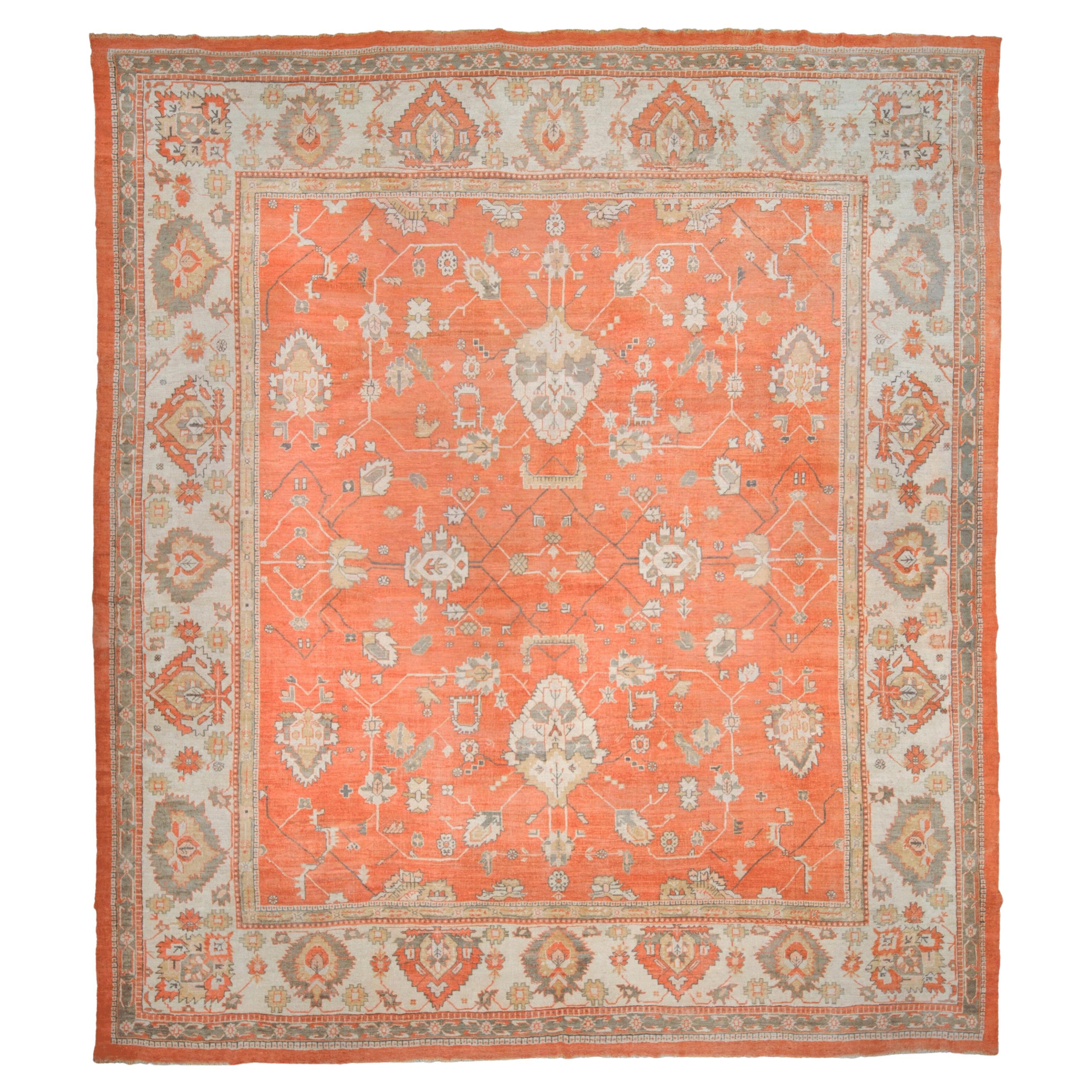 Late of 19th Century Ushak Carpet - Antique Anatolian Carpet For Sale