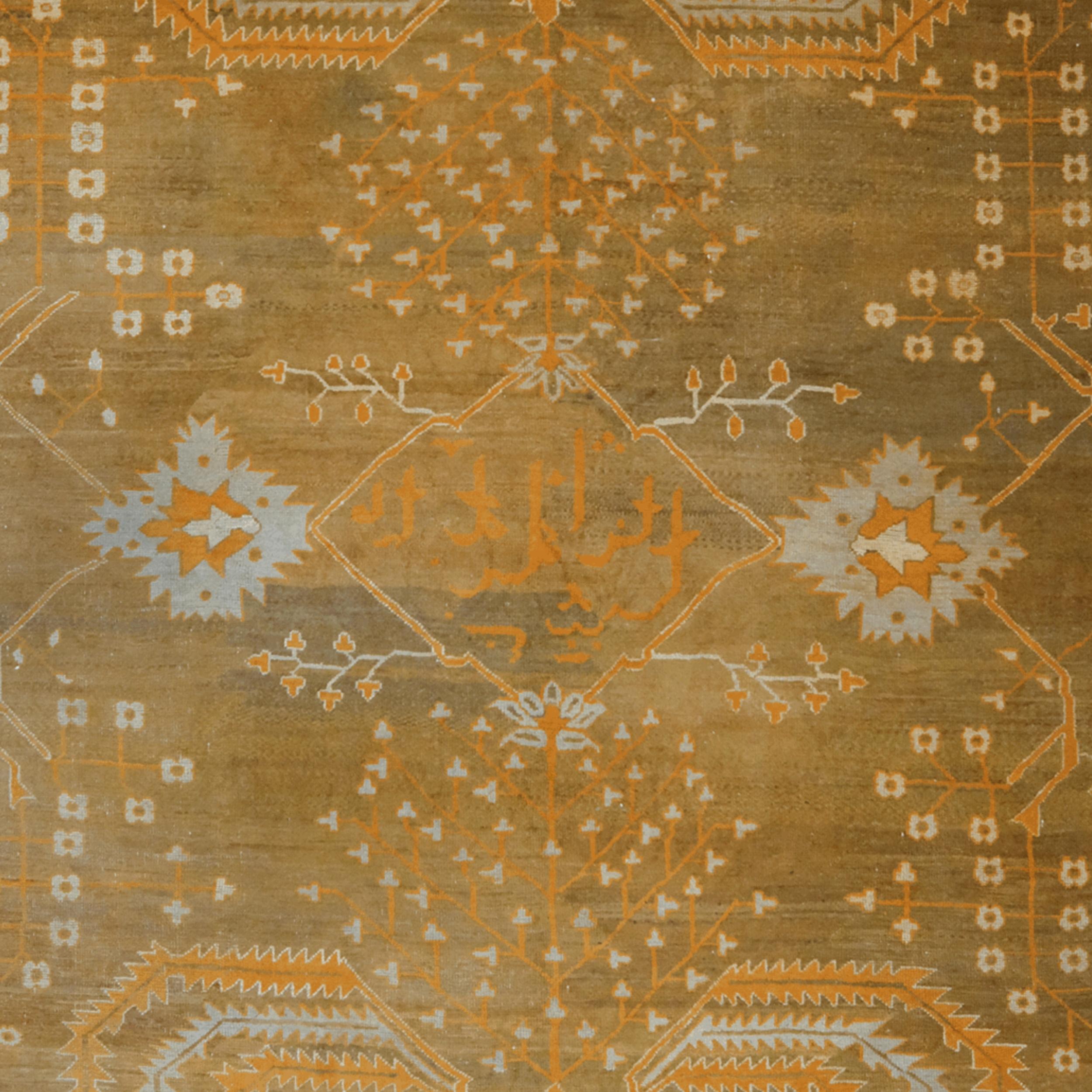Turkish Late of 19th Century Ushak Carpet For Sale