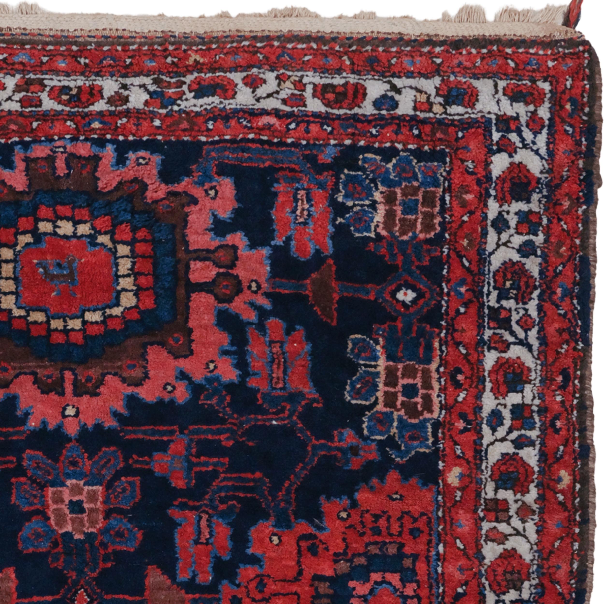 Antiker Bidjar-Teppich aus dem späten 19. Jahrhundert (Persisch) im Angebot