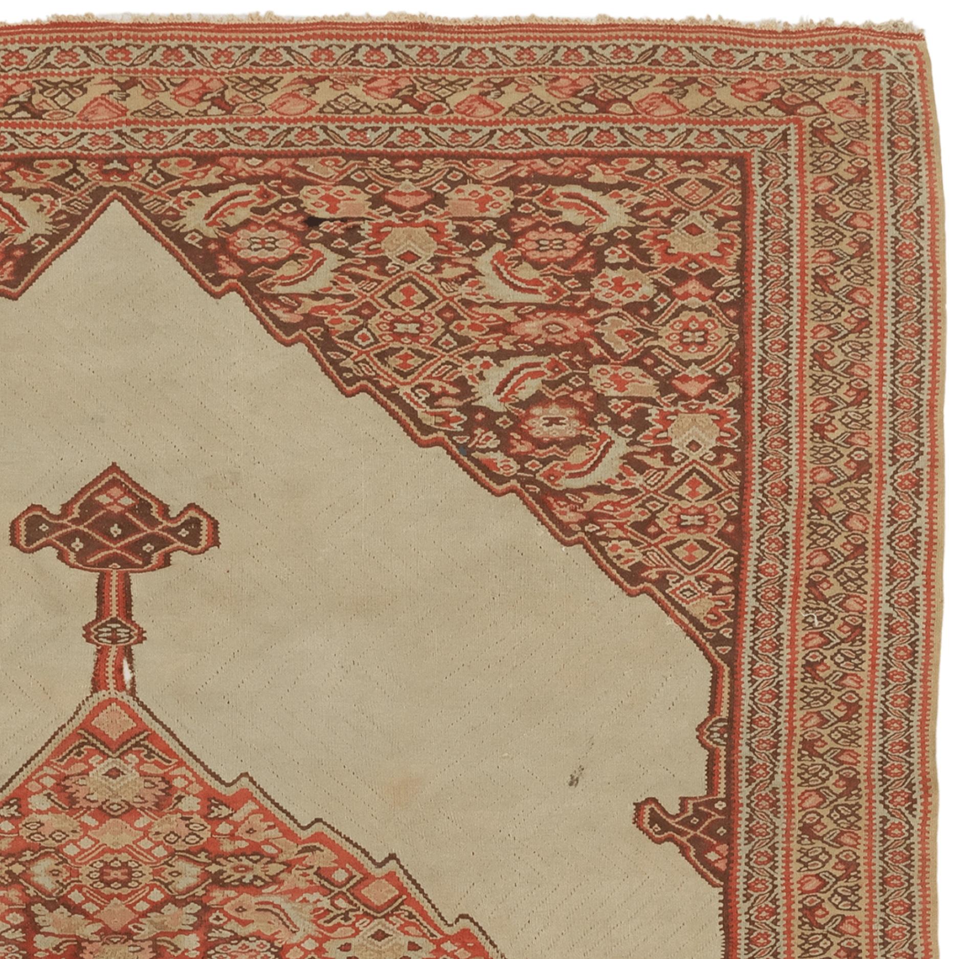 Tissé à la main Kilim persan Senneh de la fin du 19e siècle en vente