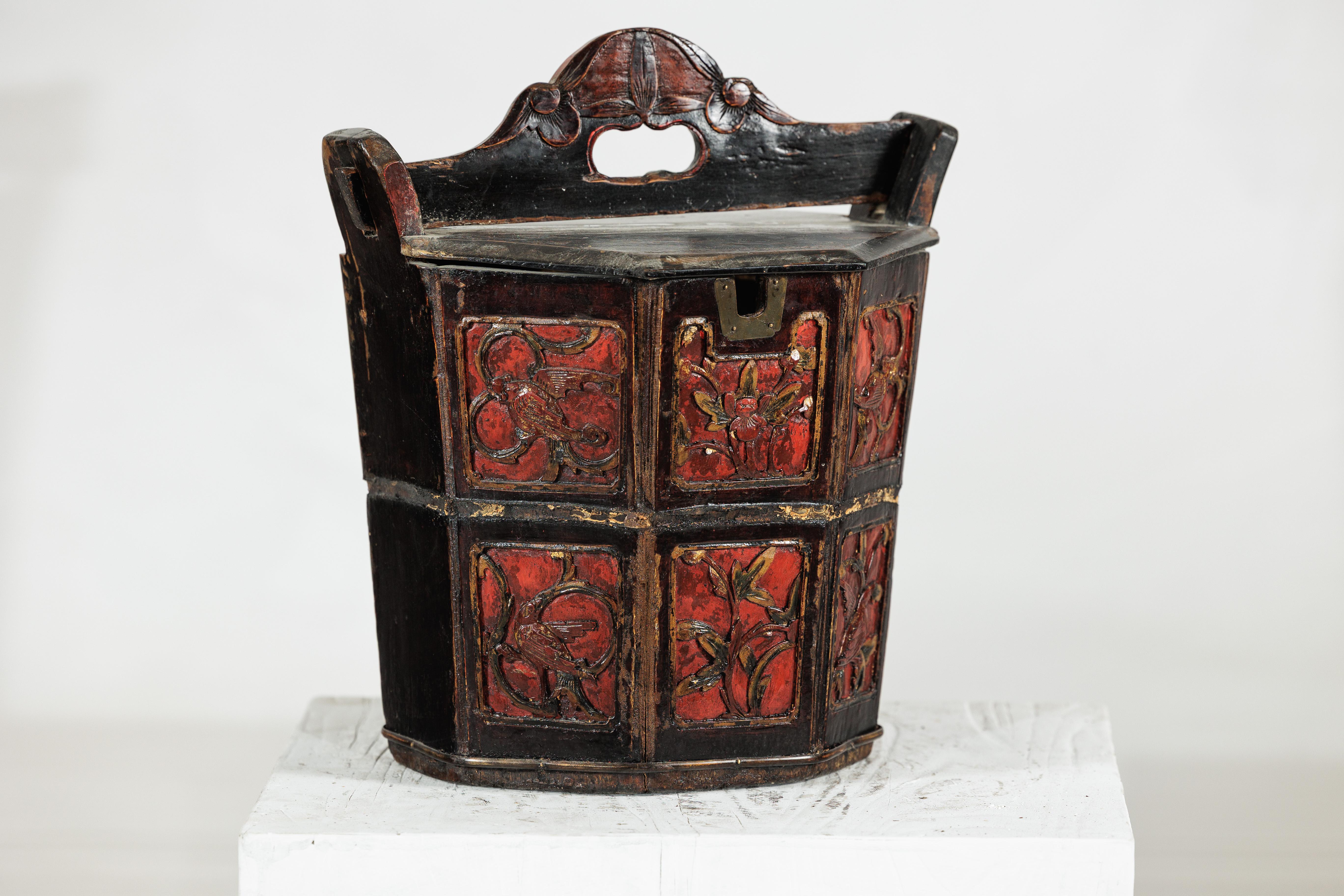 20th Century Late Qing Chinese Red and Black Lacquered Rice Measure Bucket with Carved Panels For Sale