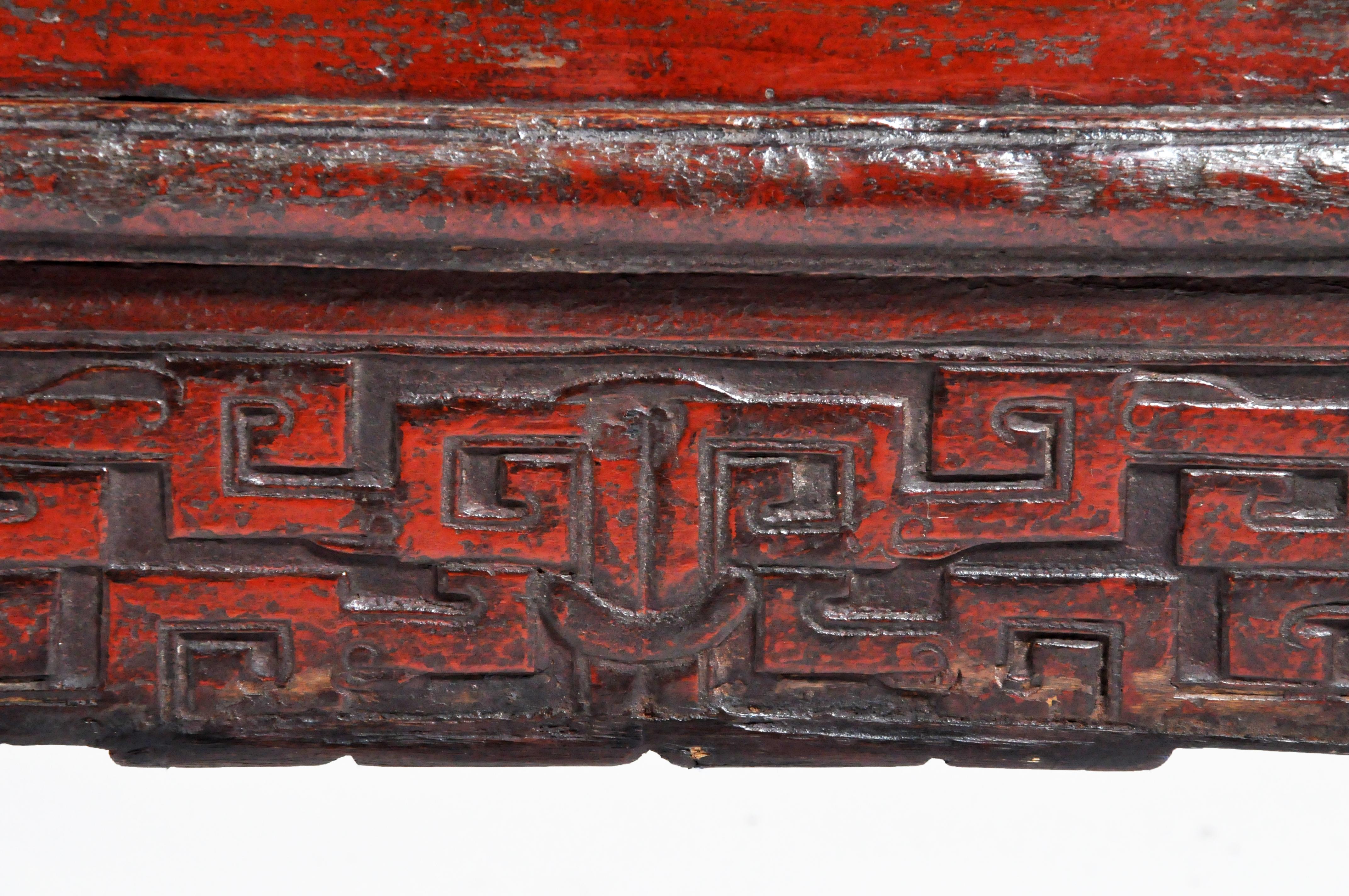 Late Qing Dynasty Altar Coffer with 3 Drawers and Original Patina 10