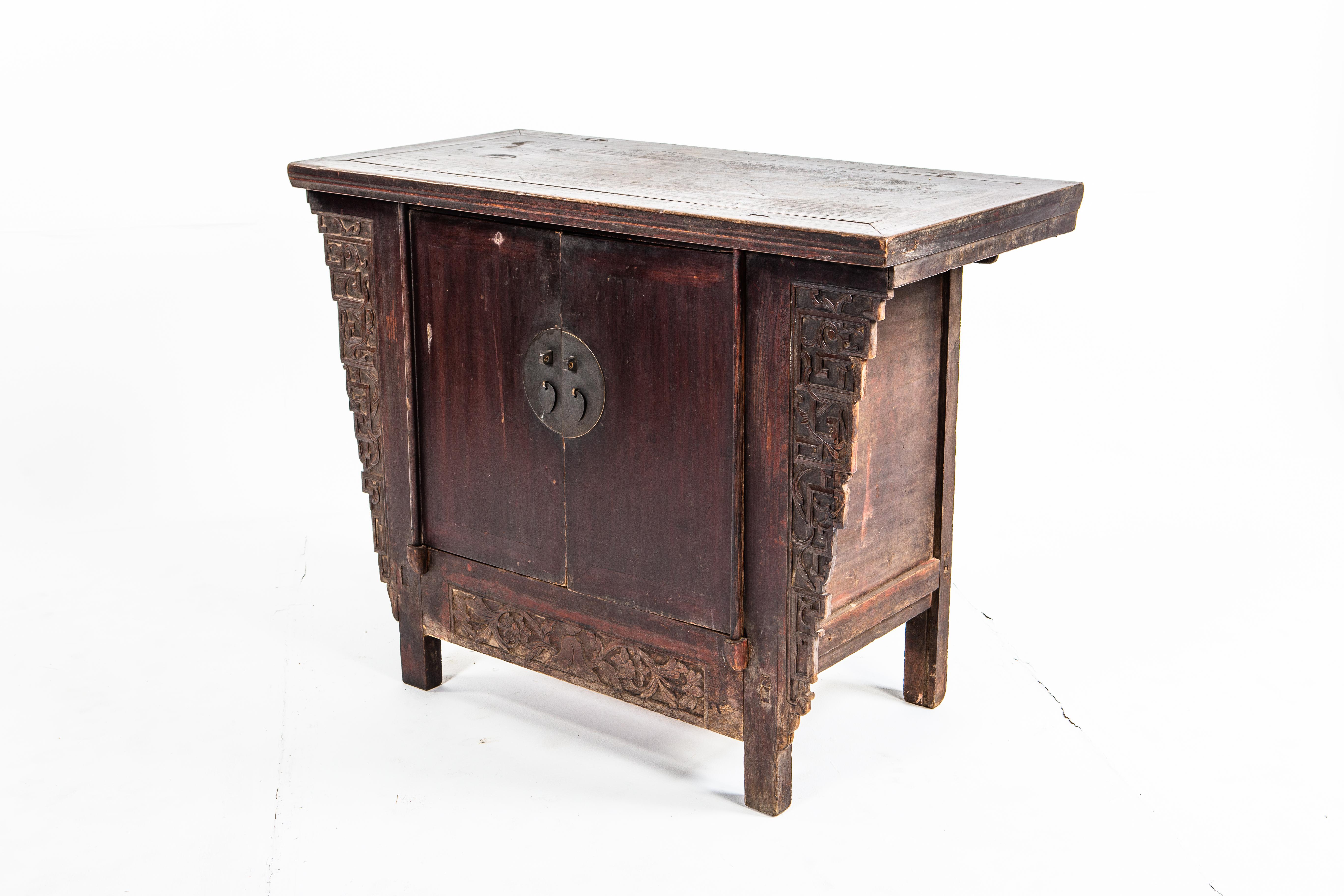 Late Qing Dynasty Butterfly Chest 4