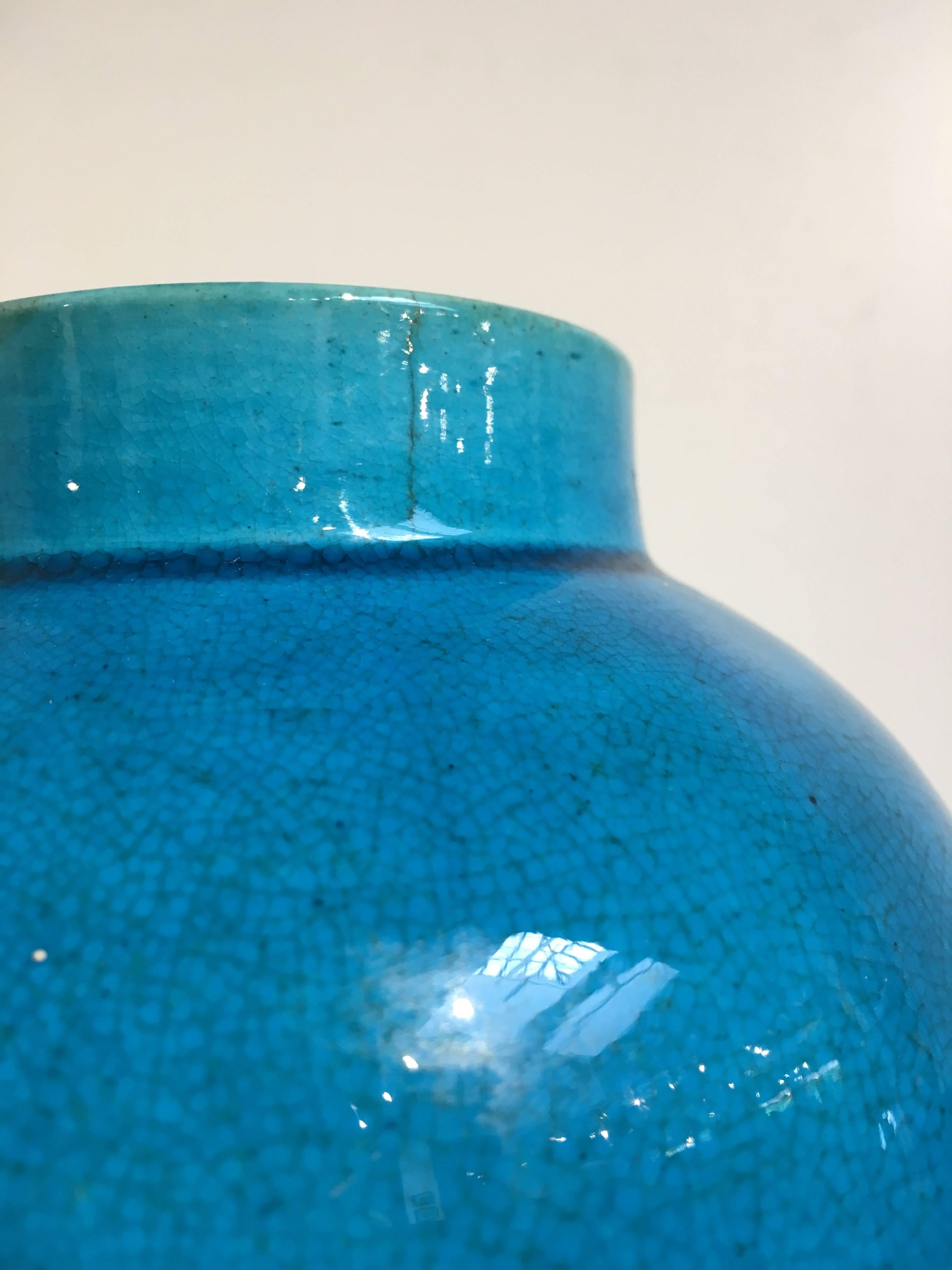 Late Qing Dynasty Chinese Turquoise Glazed Baluster Vase, circa 1900 In Good Condition In Austin, TX