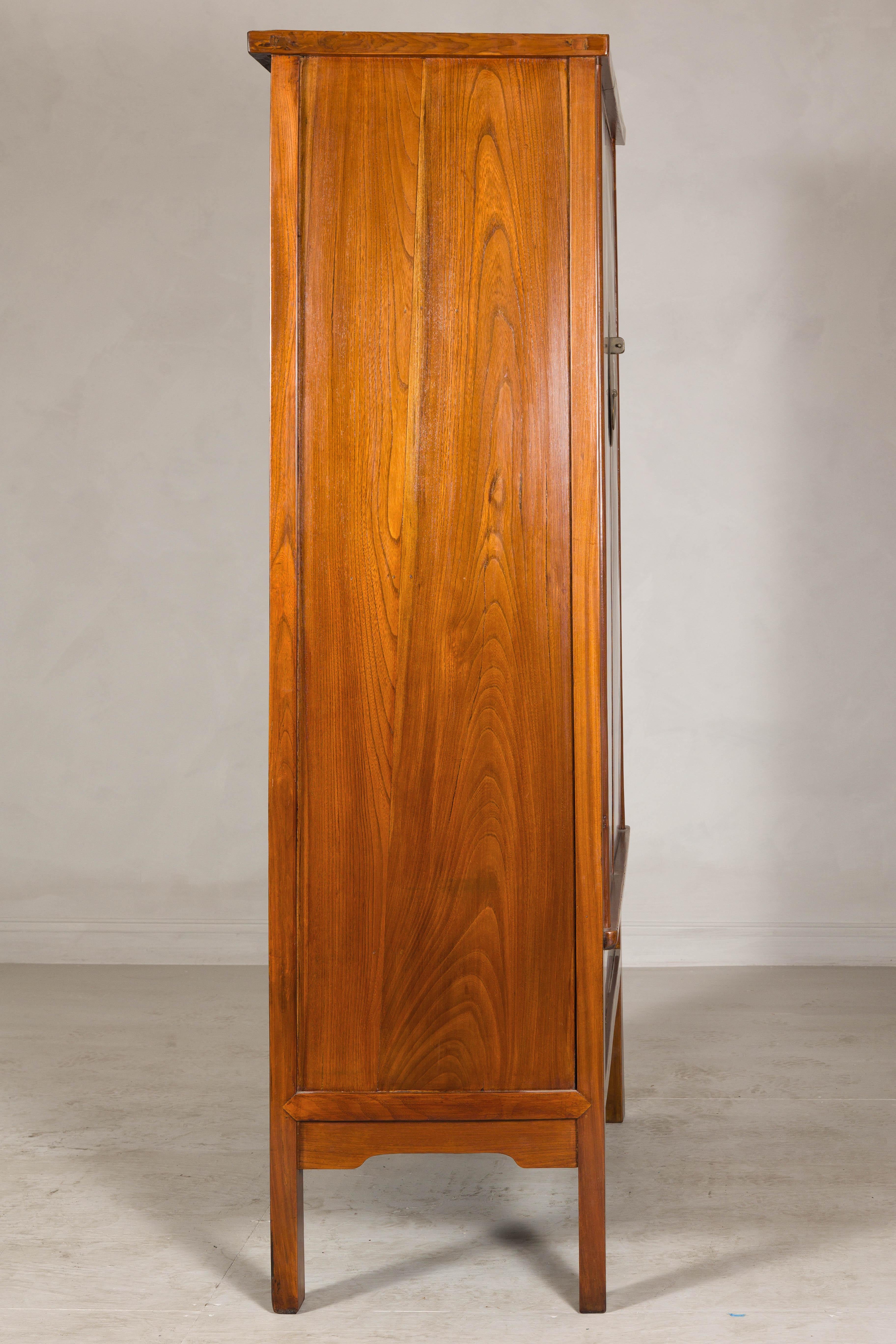 Armoire in olmo della tarda dinastia Qing con cassetti e scomparto inferiore nascosto in vendita 4