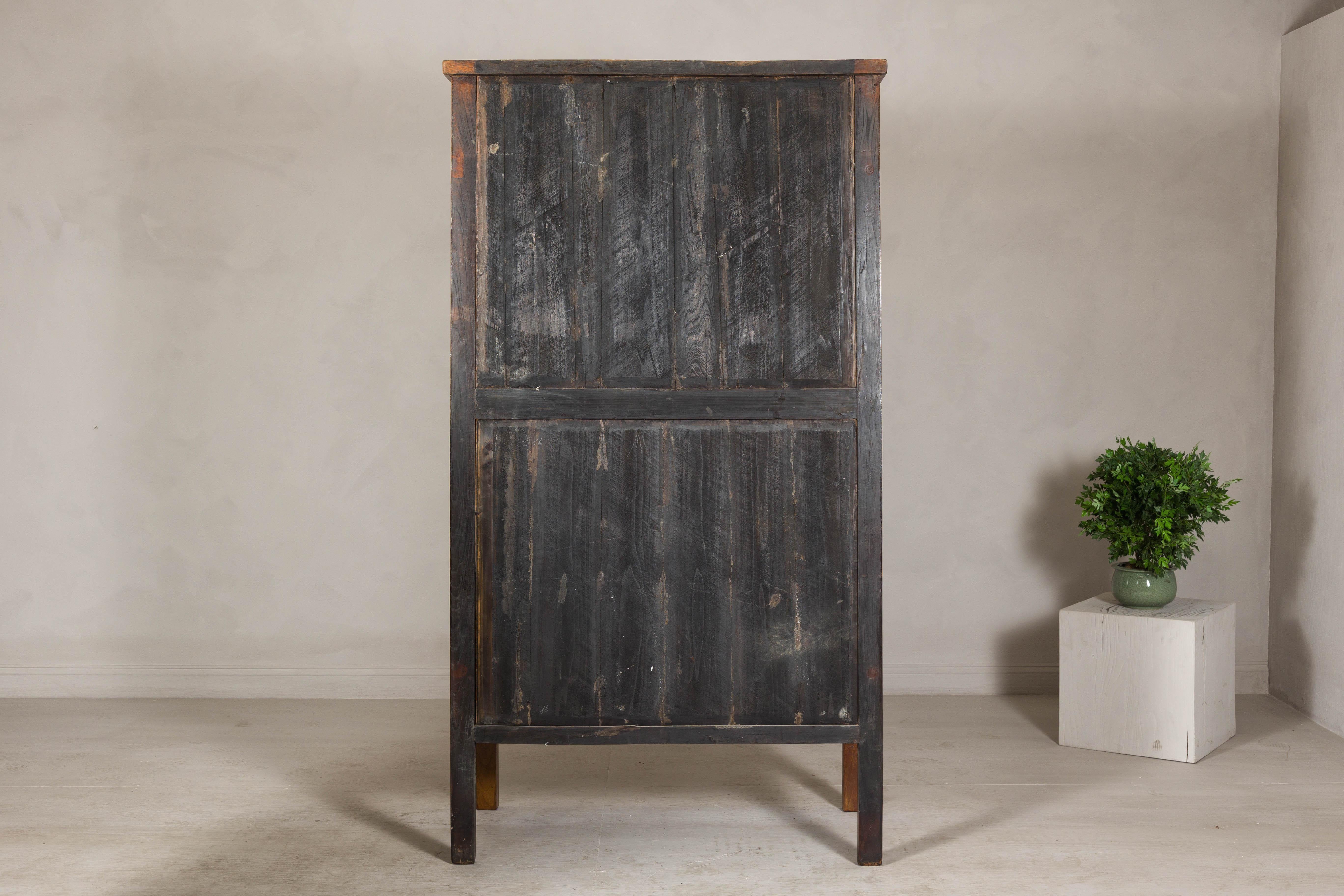 Armoire in olmo della tarda dinastia Qing con cassetti e scomparto inferiore nascosto in vendita 5