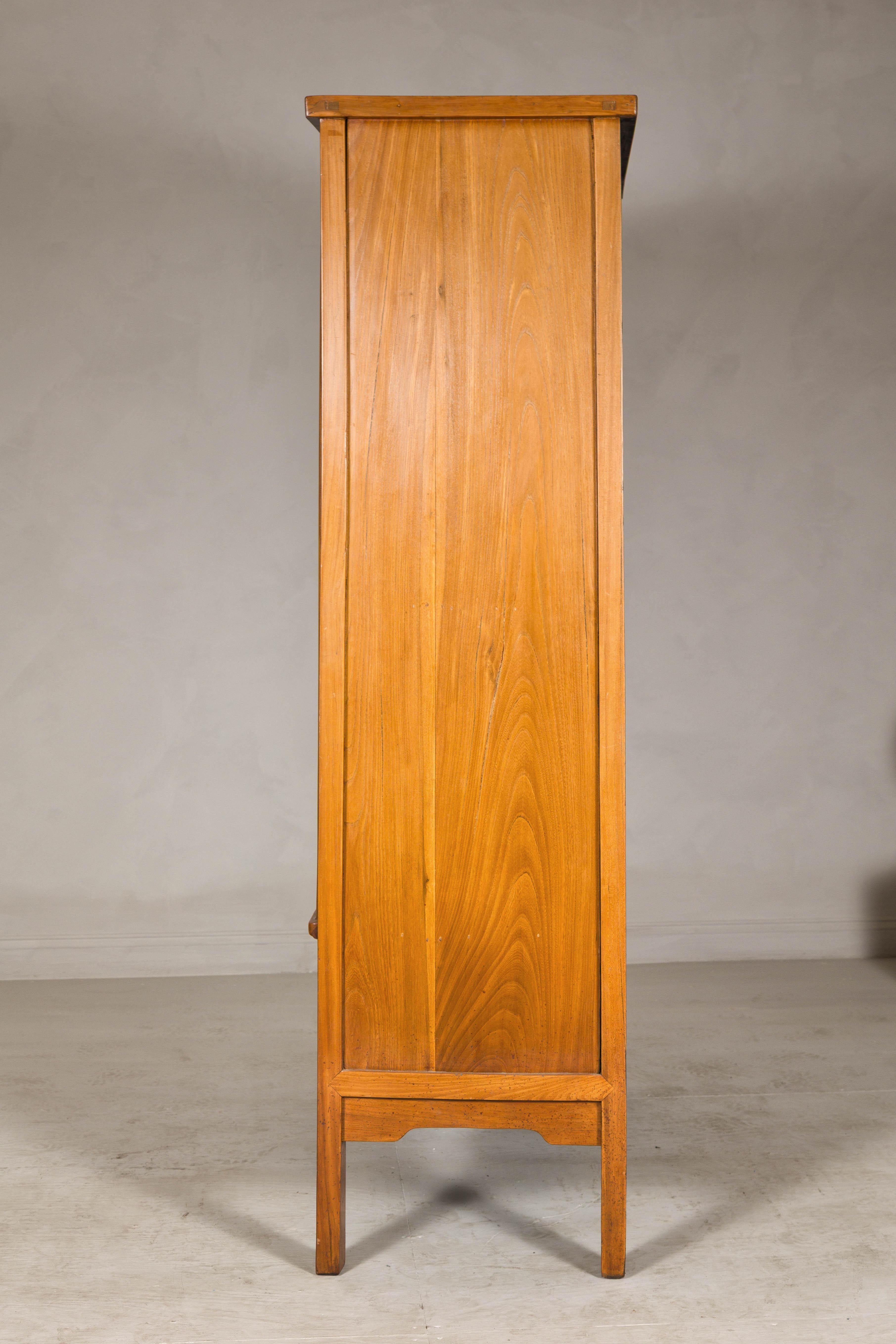 Armoire in olmo della tarda dinastia Qing con cassetti e scomparto inferiore nascosto in vendita 6