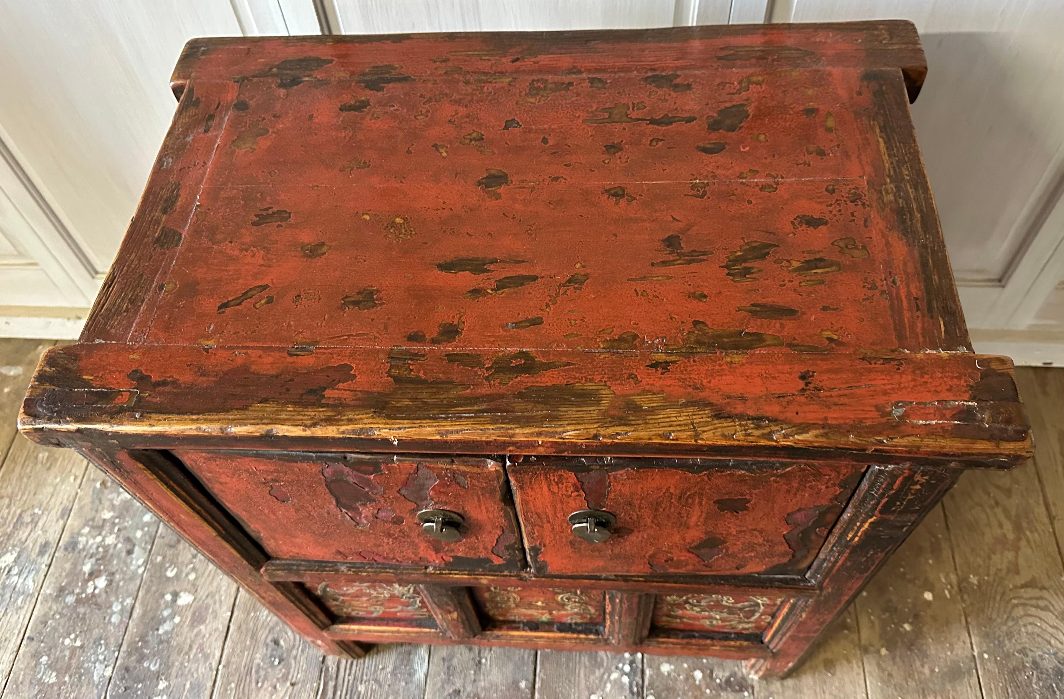 Elm Late Qing Dynasty Low Chinese Red Lacquer Bedside Cabinet For Sale