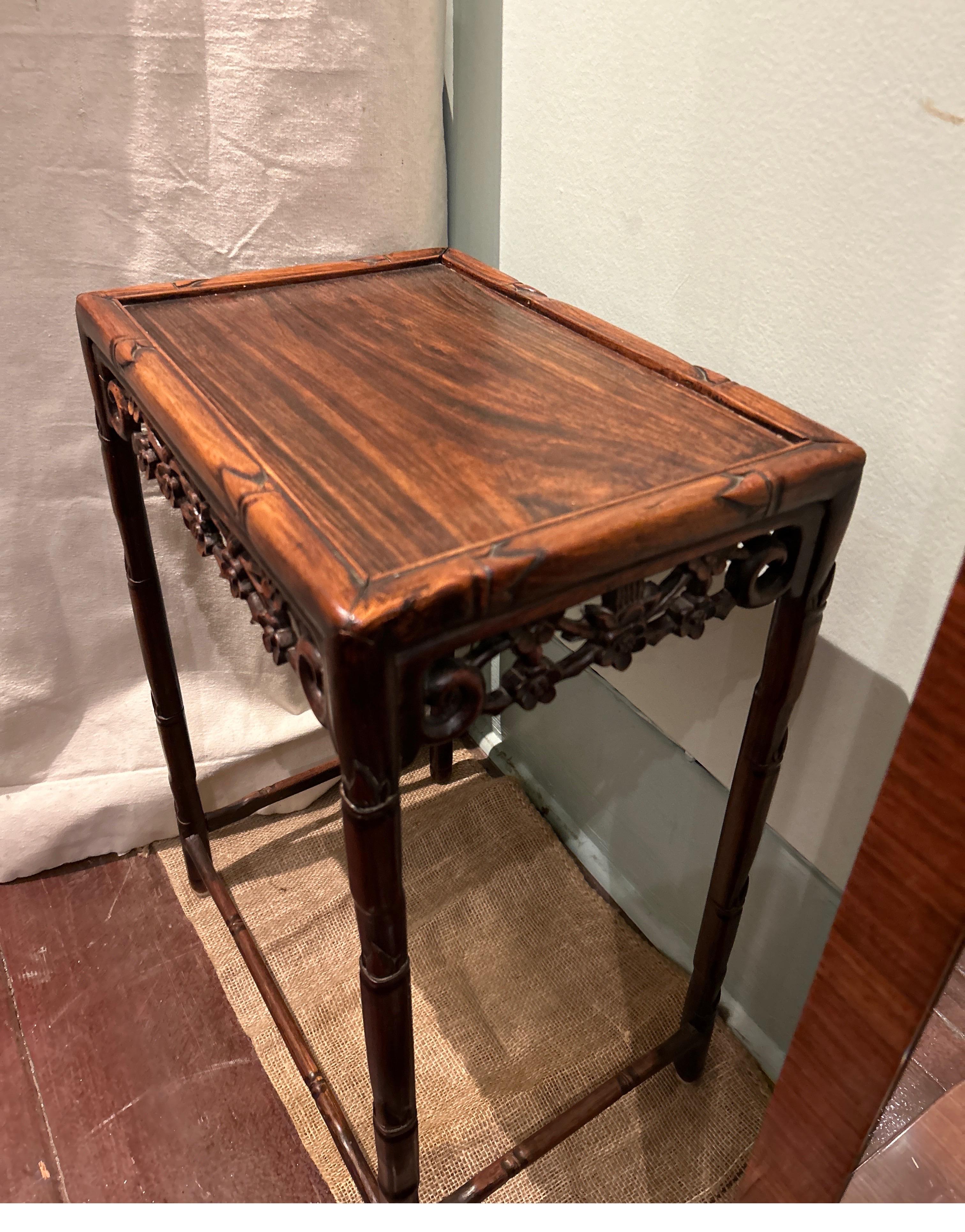 Late Qing Dynasty Rosewood Export Side Table Carved With Floral Bamboo Theme In Good Condition For Sale In Vancouver, British Columbia
