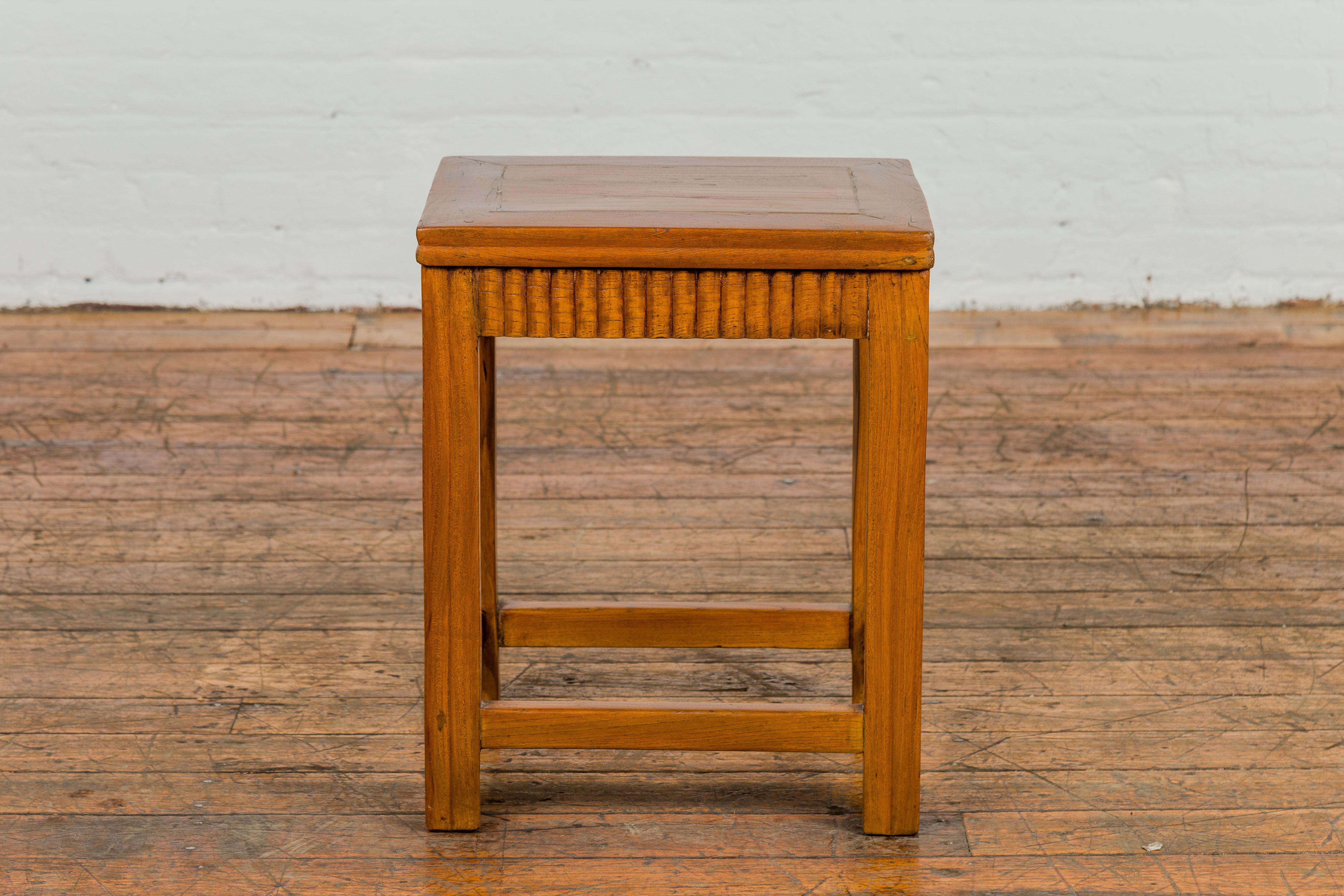 Late Qing Dynasty Side Table with Carved Reeded Apron and Side Stretchers For Sale 7