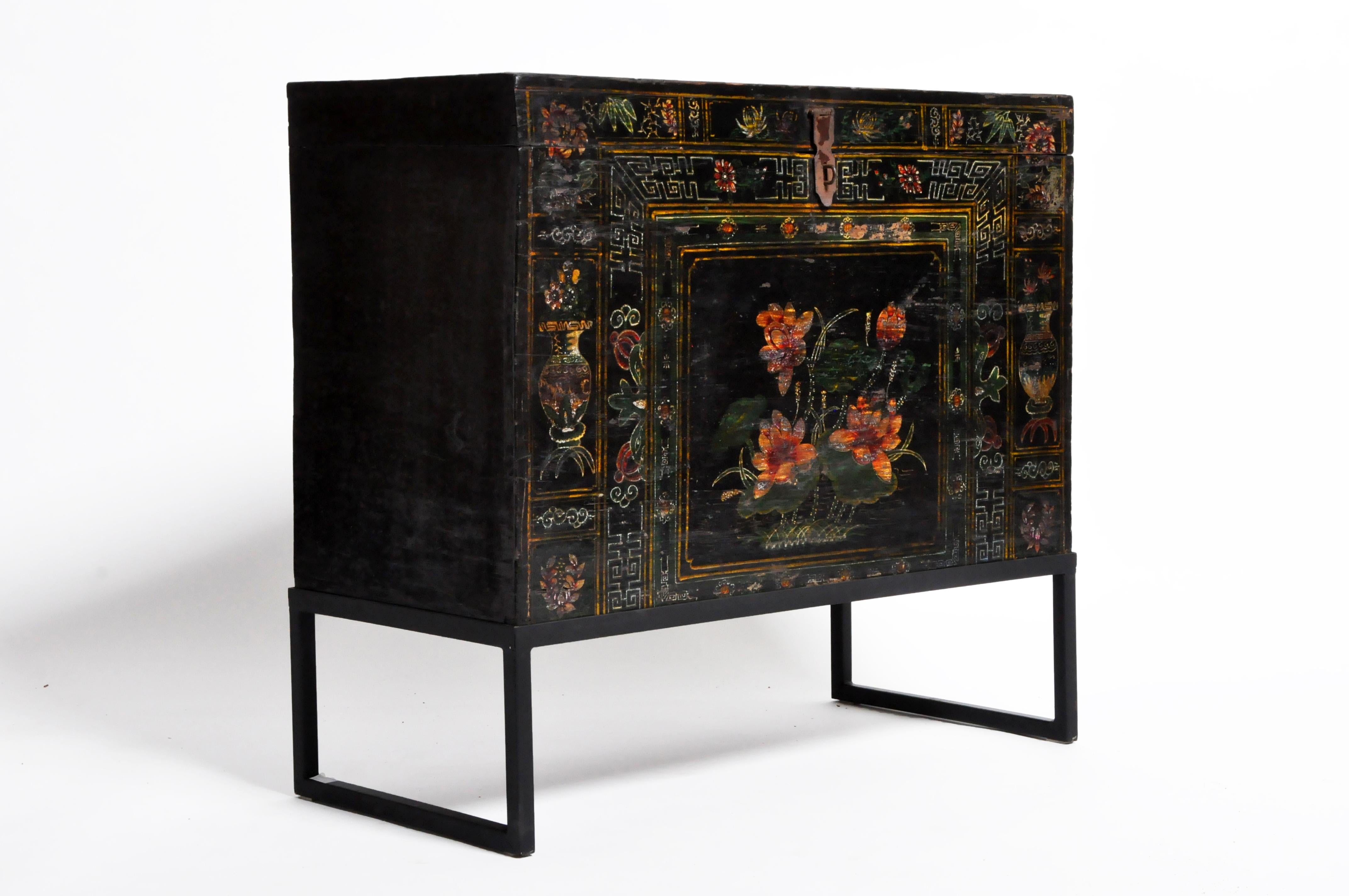 Late Qing Dynasty Storage Chest with Painting and Metal Base 13