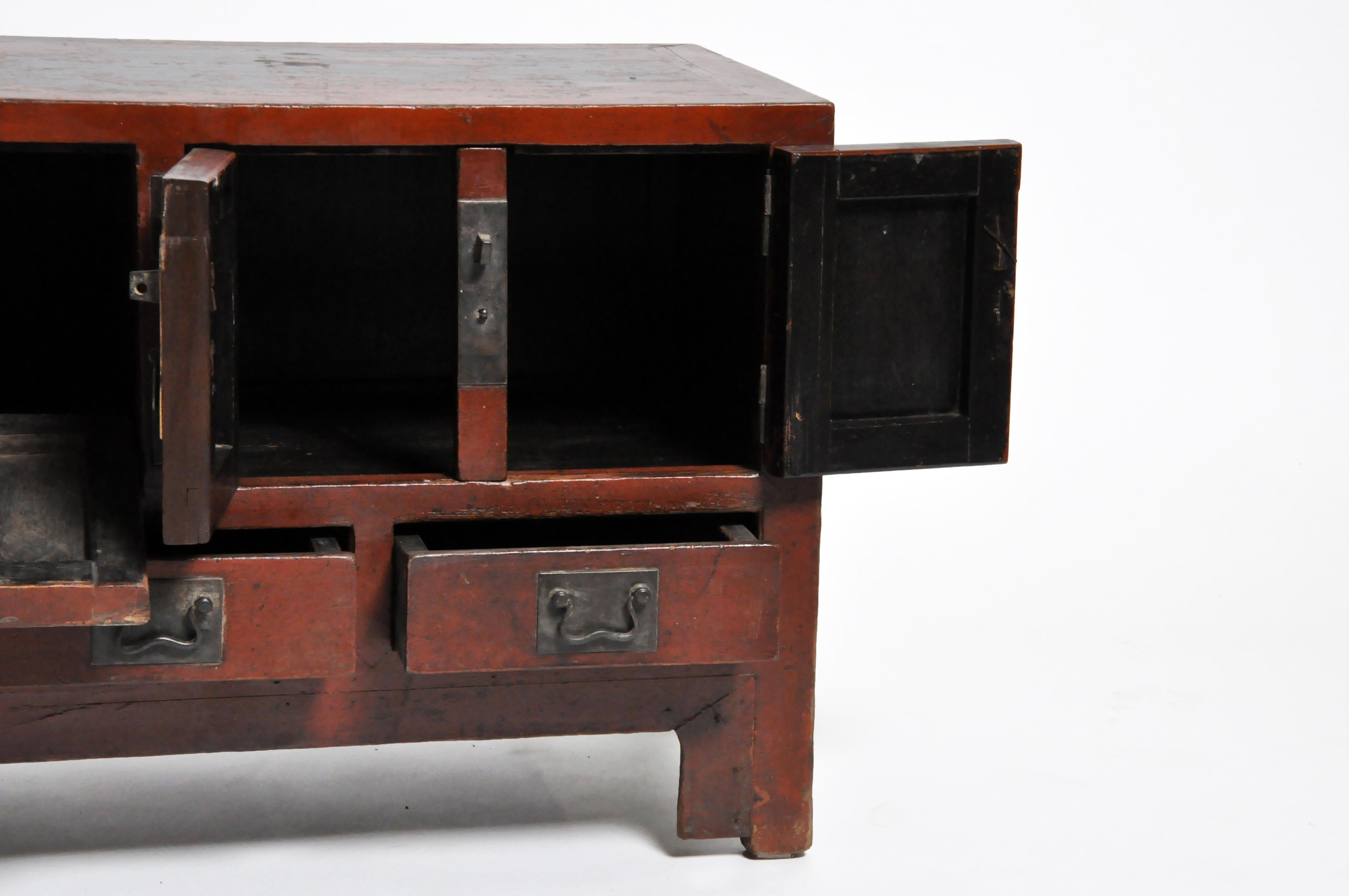 Late Qing Dynasty Tianjin Chest 6