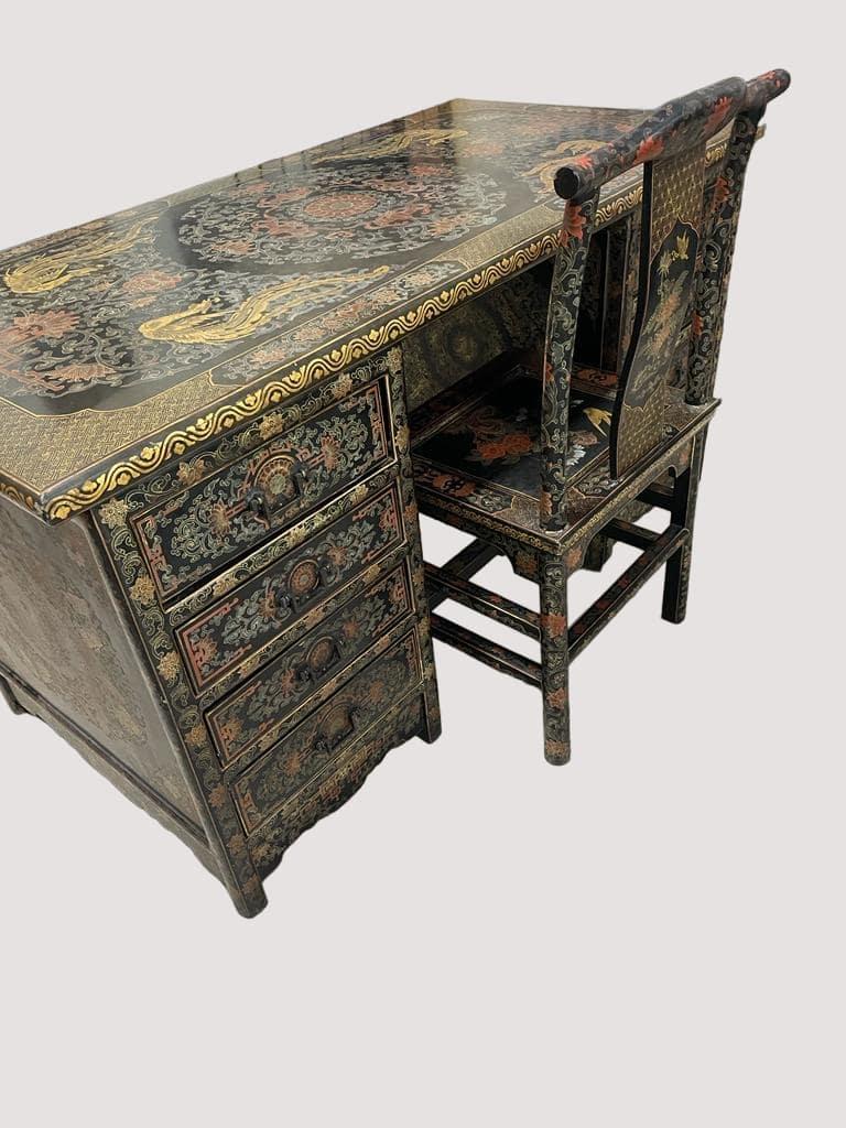 Late Qing Period Chinese Gilt and Black Lacquer Partner's Desk and Chair  For Sale 8