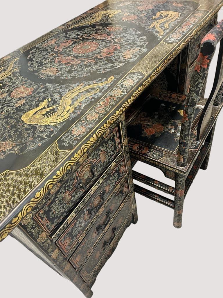Late Qing Period Chinese Gilt and Black Lacquer Partner's Desk and Chair  For Sale 9