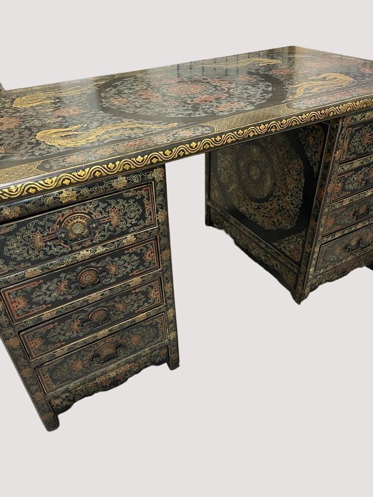 Late Qing Period Chinese Gilt and Black Lacquer Partner's Desk and Chair  For Sale 10