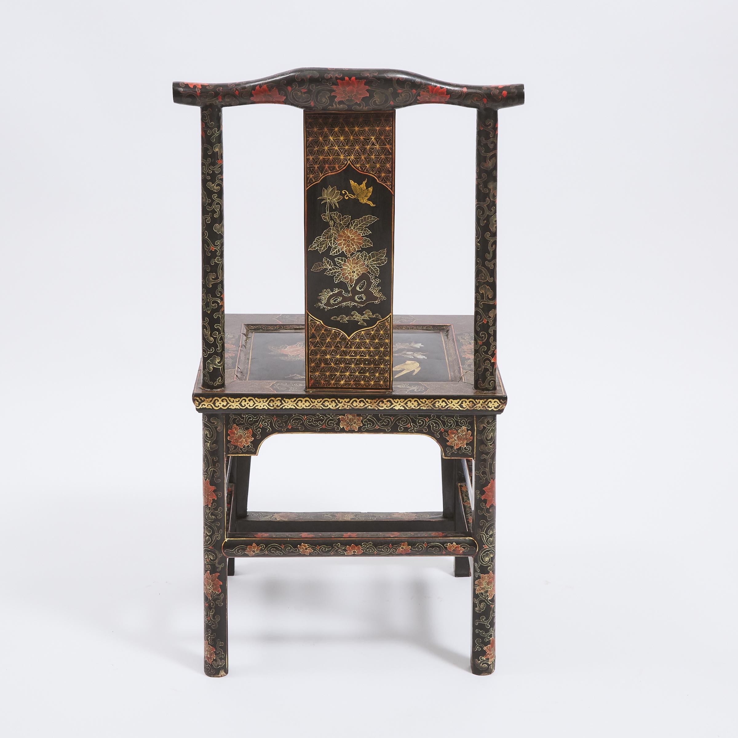 Late Qing Period Chinese Gilt and Black Lacquer Partner's Desk and Chair  For Sale 1
