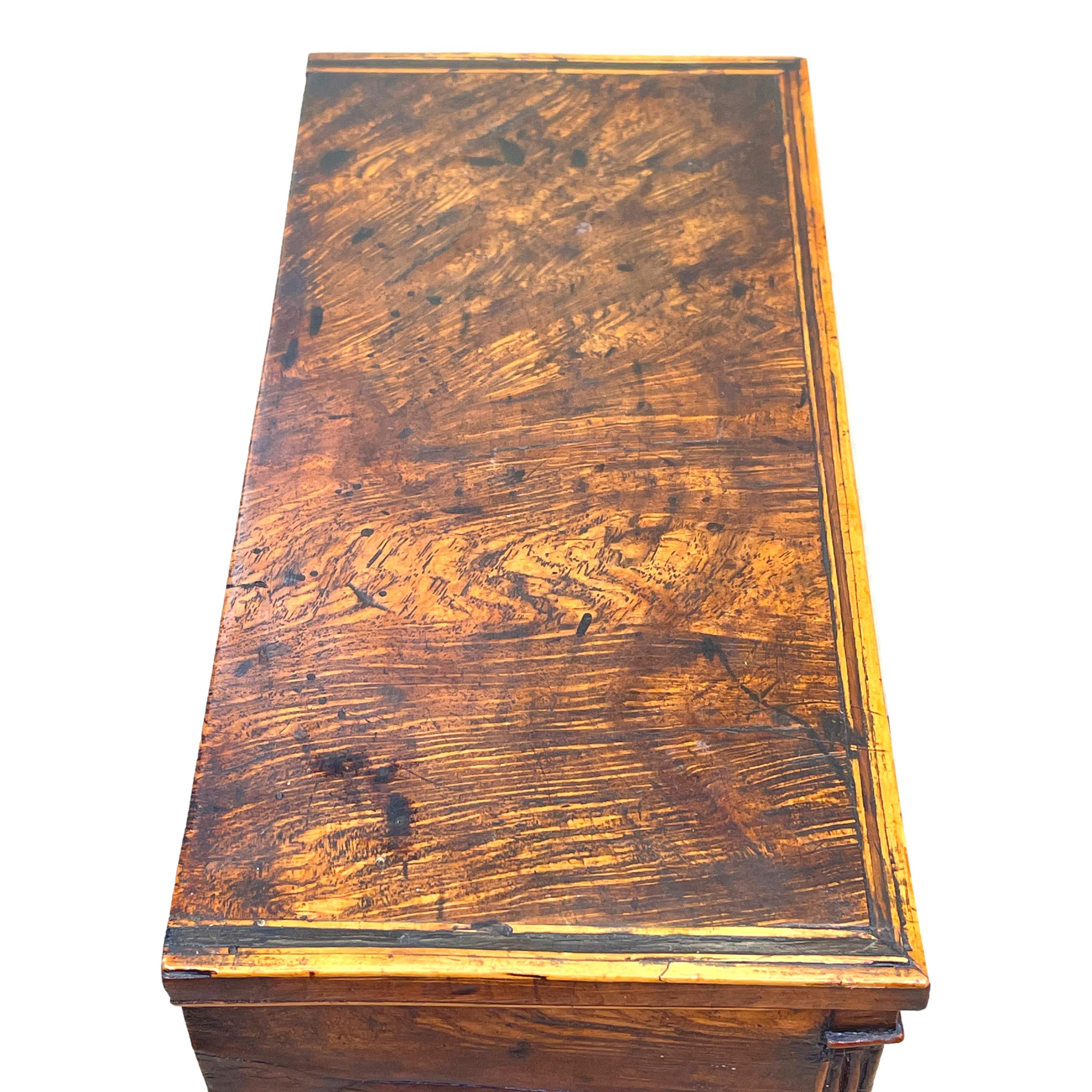 Late Regency 19th Century Burr Oak Miniature Chest In Good Condition For Sale In Bedfordshire, GB