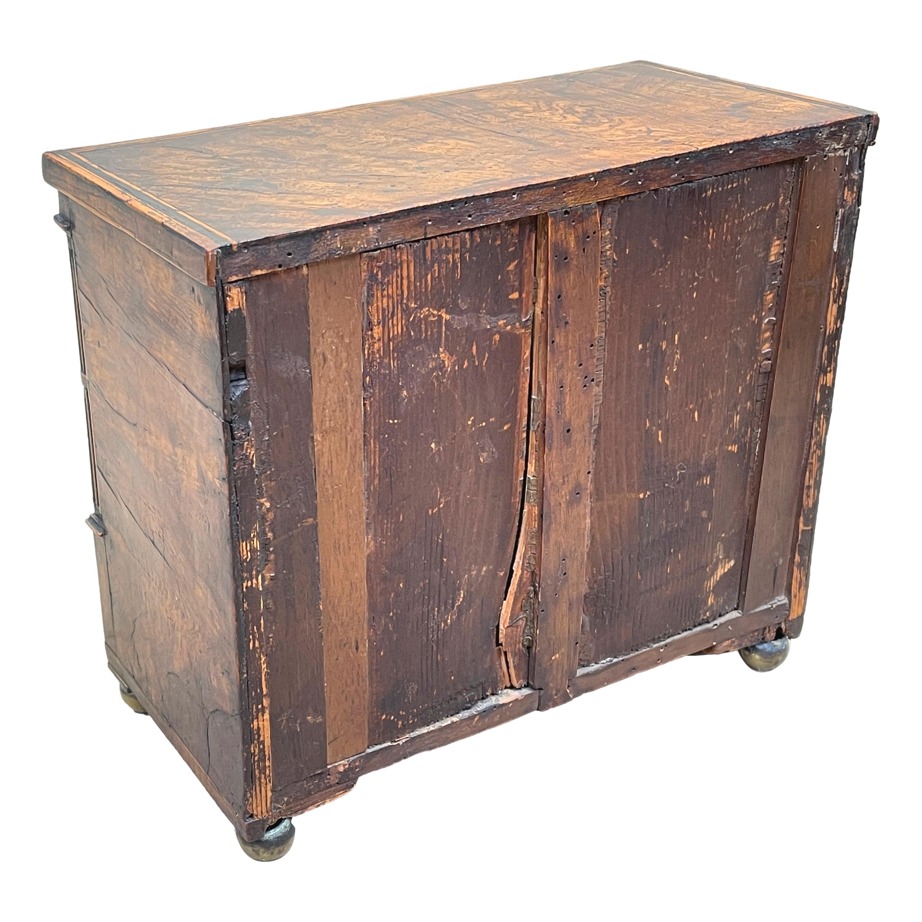 Late Regency 19th Century Burr Oak Miniature Chest For Sale 4