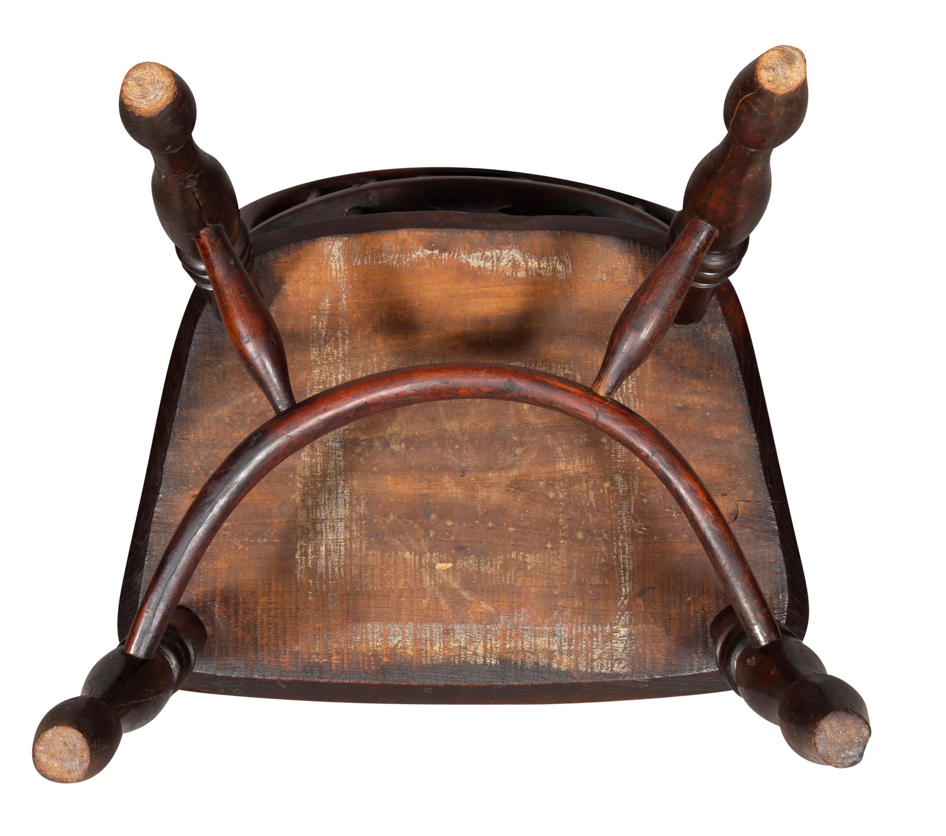 Windsor-Sessel für Kinder aus Eibenholz und Ulme im späten Regency-Stil im Angebot 3