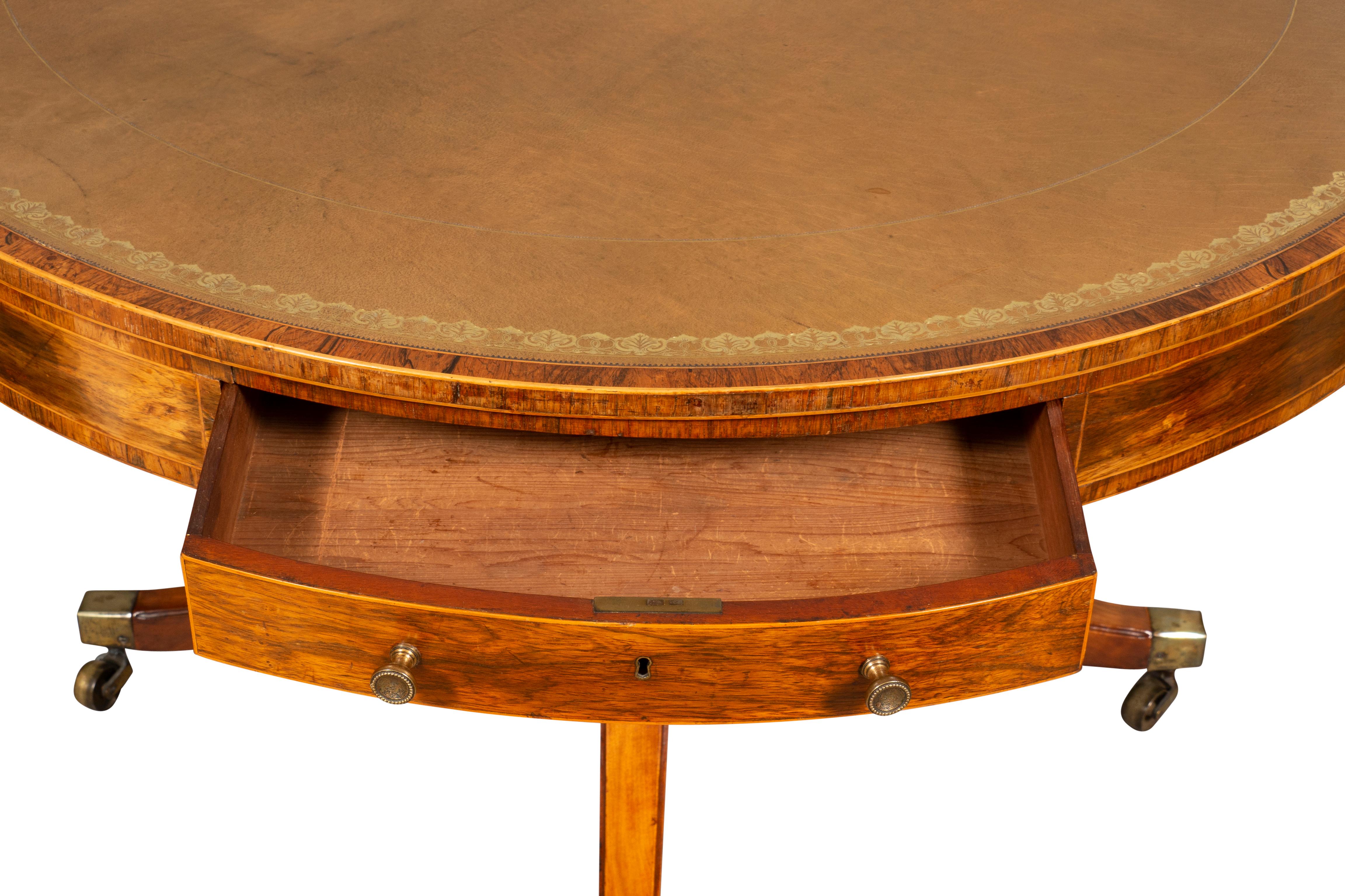 Mesa de tambor de caoba y palisandro de la Regencia tardía en venta 5