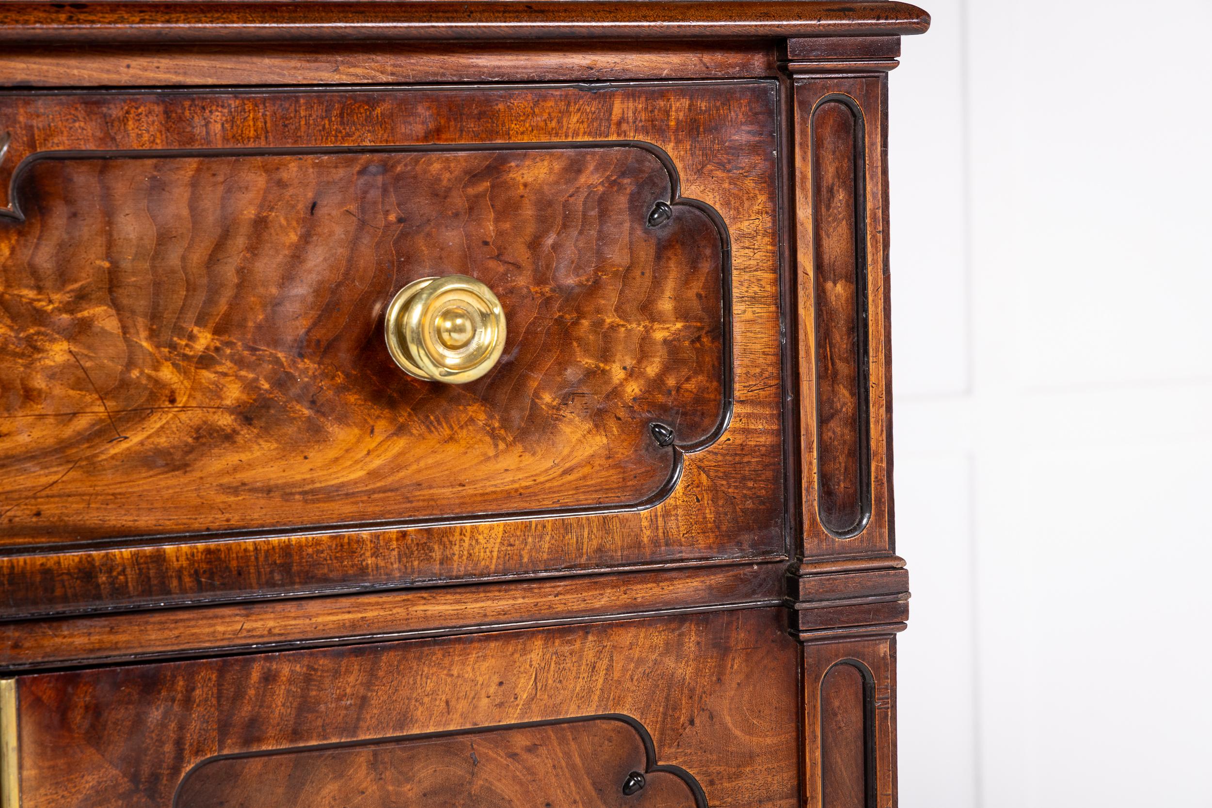 Late Regency Period Mahogany Secretaire Bookcase Circa 1825-30 For Sale 7