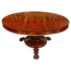 Table de salle à manger / table centrale en bois de rose de la fin de la période Régence, vers 1820-40