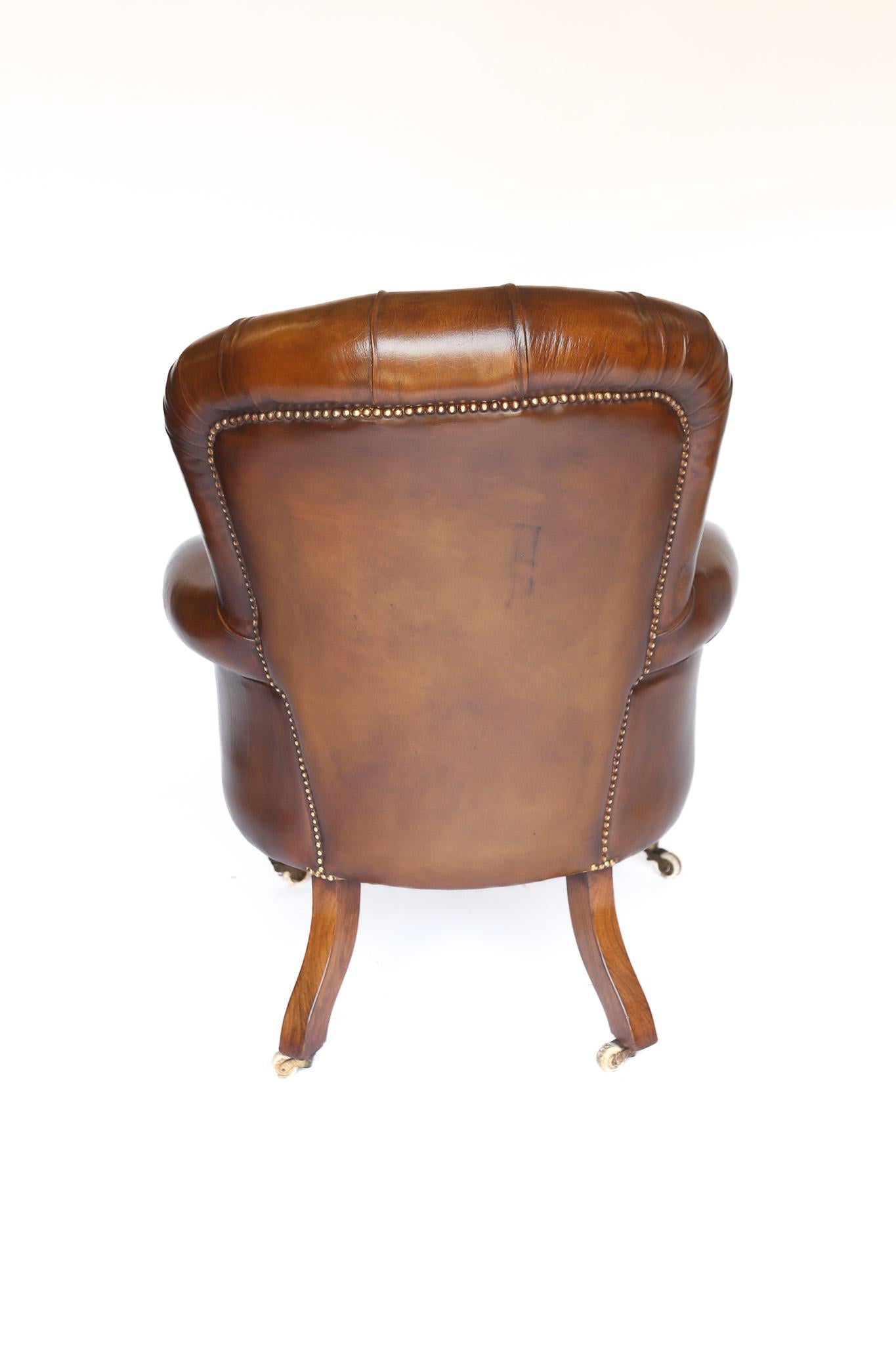 Late Regency Rosewood & Leather Library Chair Pulido en venta