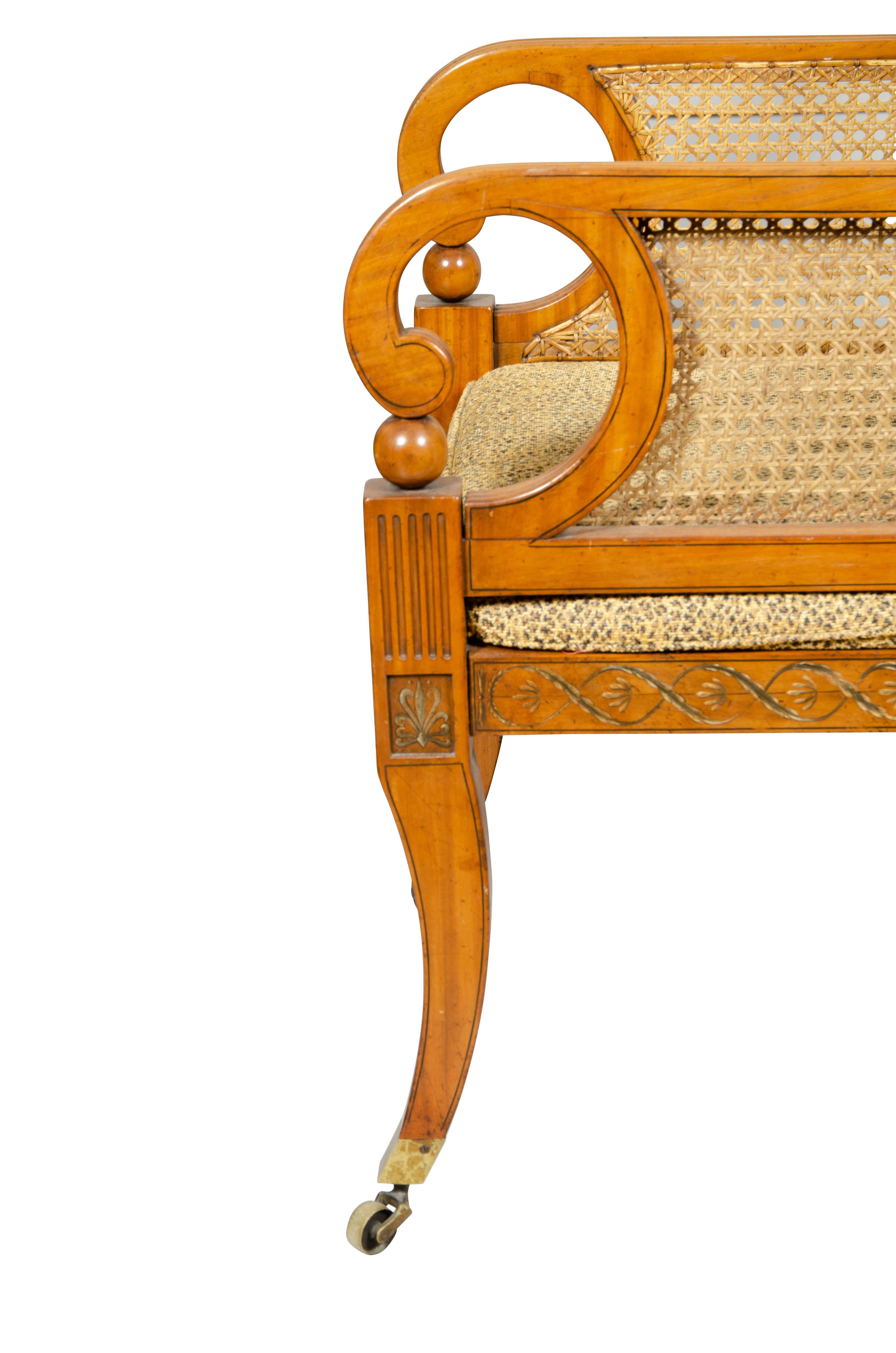 Sessel aus Seidenholz und lackiertem Lack im späten Regency-Stil im Angebot 9