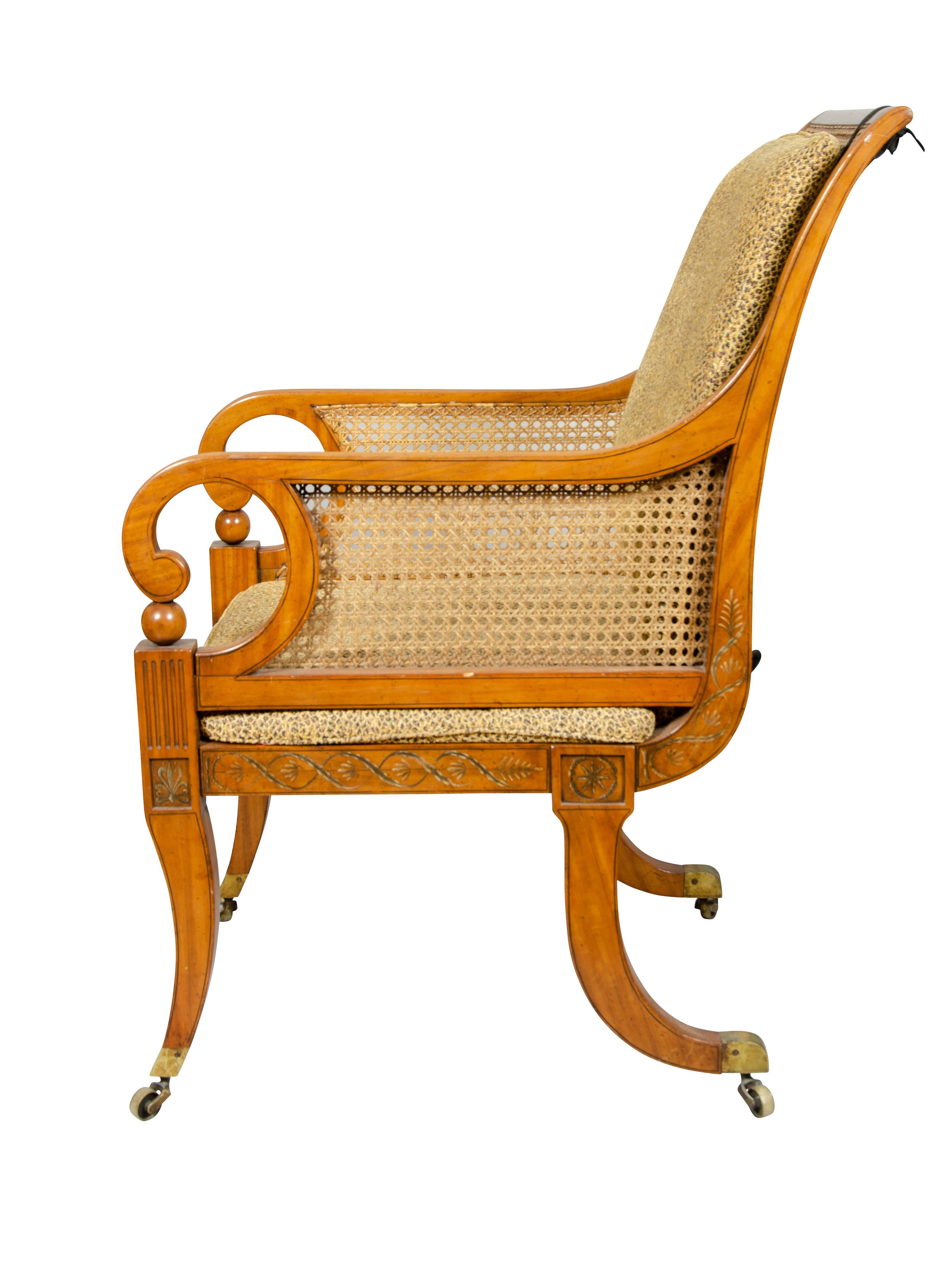 Sessel aus Seidenholz und lackiertem Lack im späten Regency-Stil im Angebot 2
