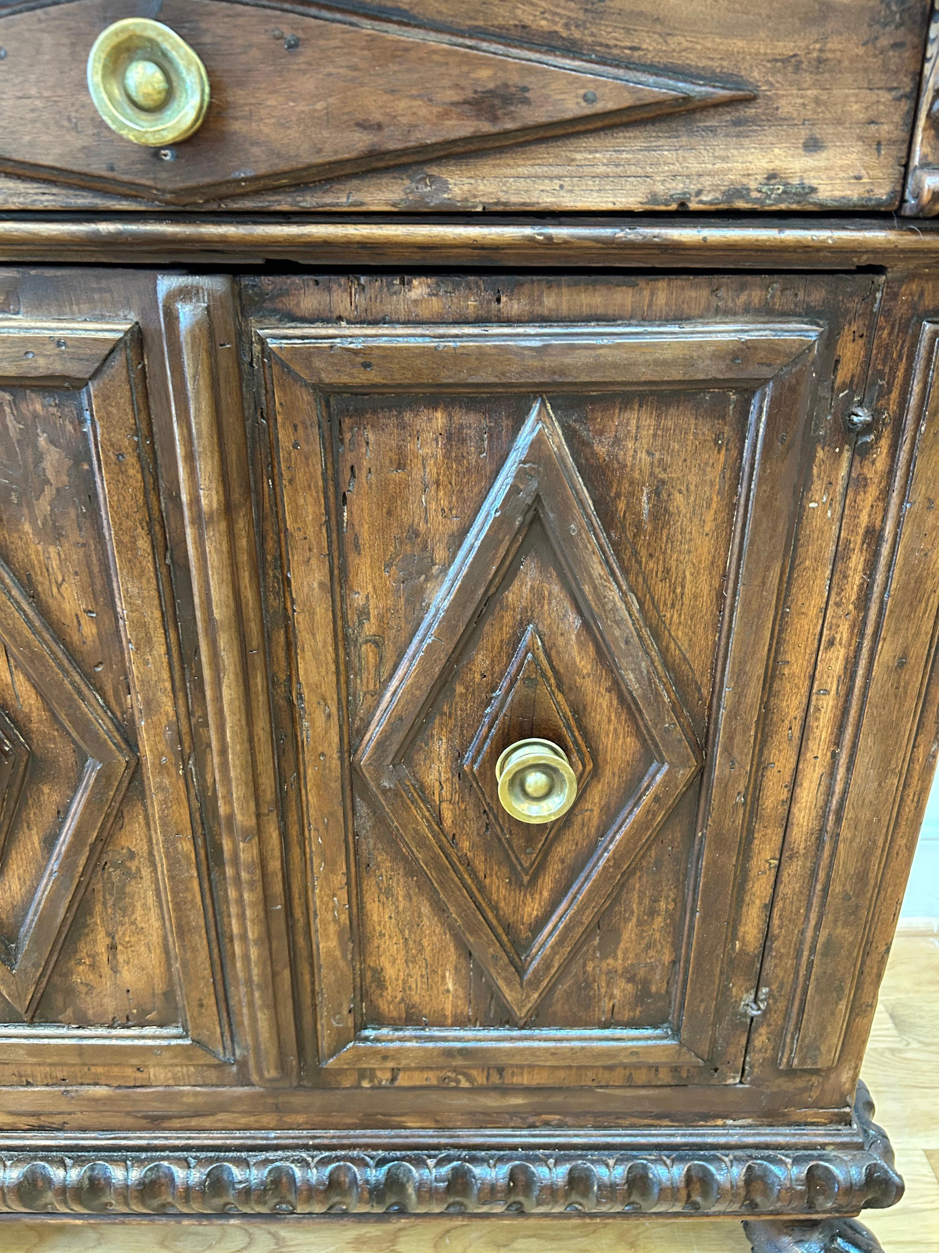 Credenza italiana del Renacimiento tardío del siglo XVI. en Bueno estado para la venta en Middleburg, VA