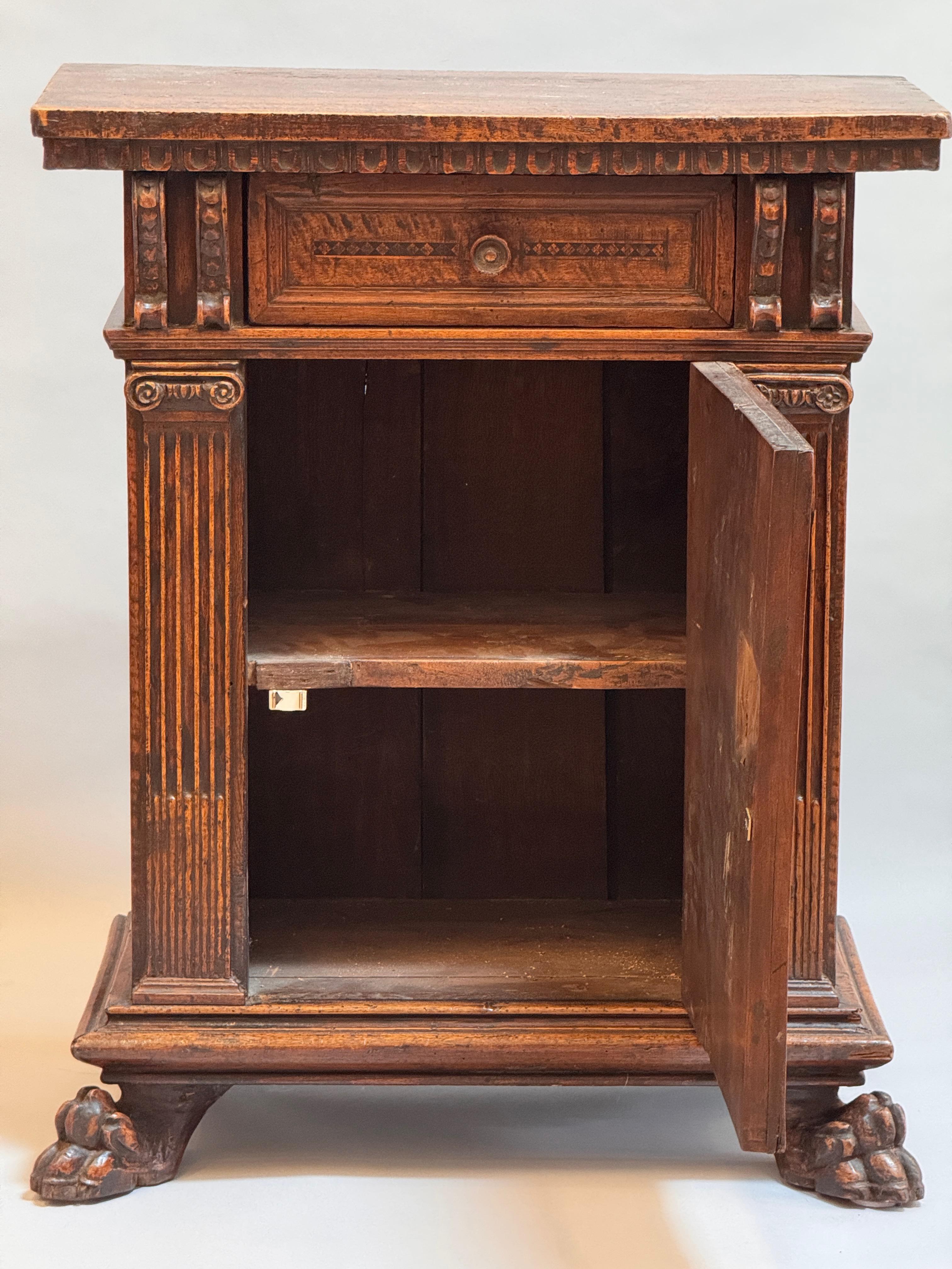 Credenza italiana del tardo Rinascimento del XVI secolo in vendita 1