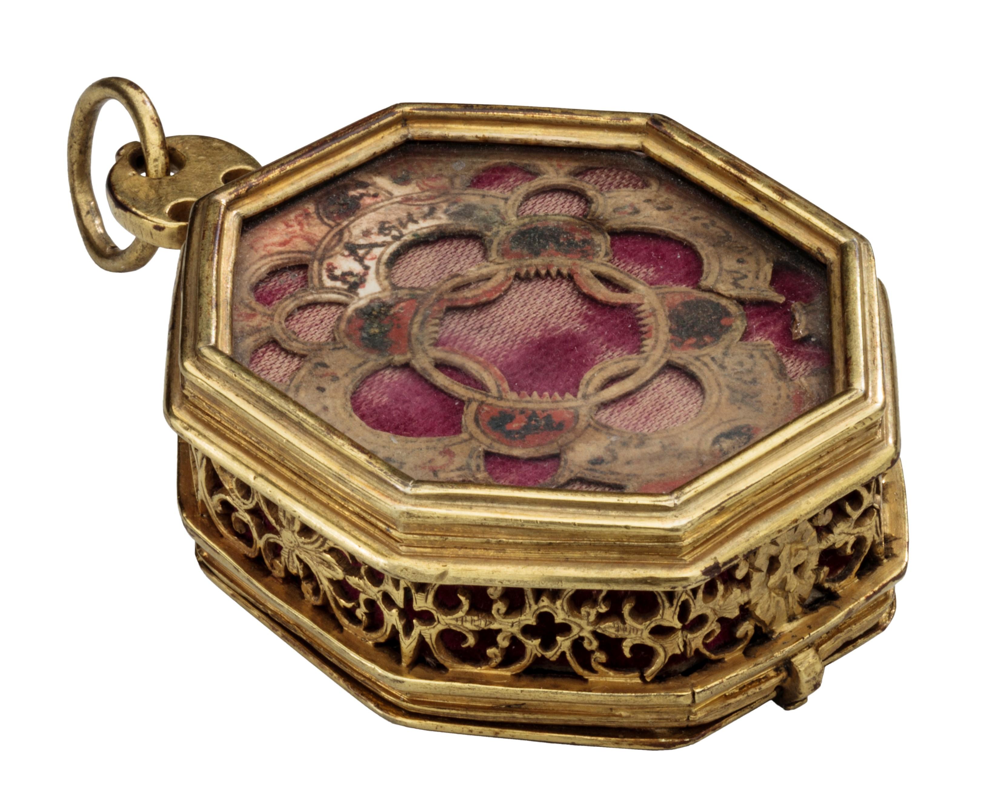 Women's or Men's Late Renaissance Octagonal Gilded Brass Reliquary Pendant with Velvet Interior For Sale