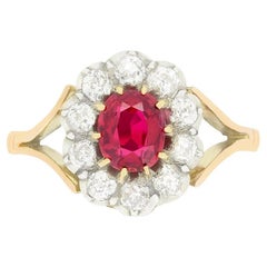 Late Victorian 0.90ct Red Spinel and Diamond Cluster Ring, c.1900s