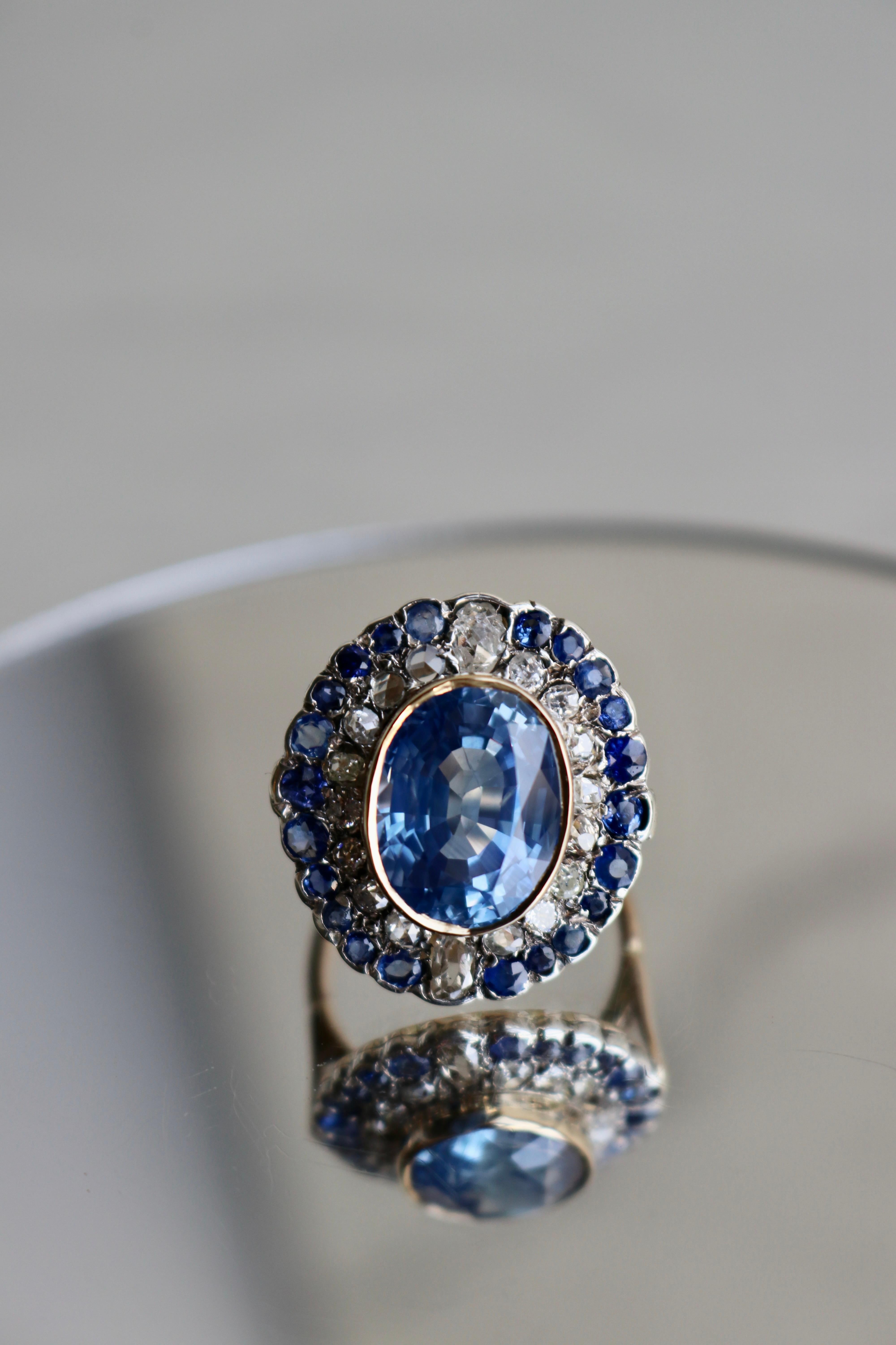 Late Victorian 10.07 Carat Sapphire and Diamond Silver 10k White Gold Cluster Ri For Sale 1