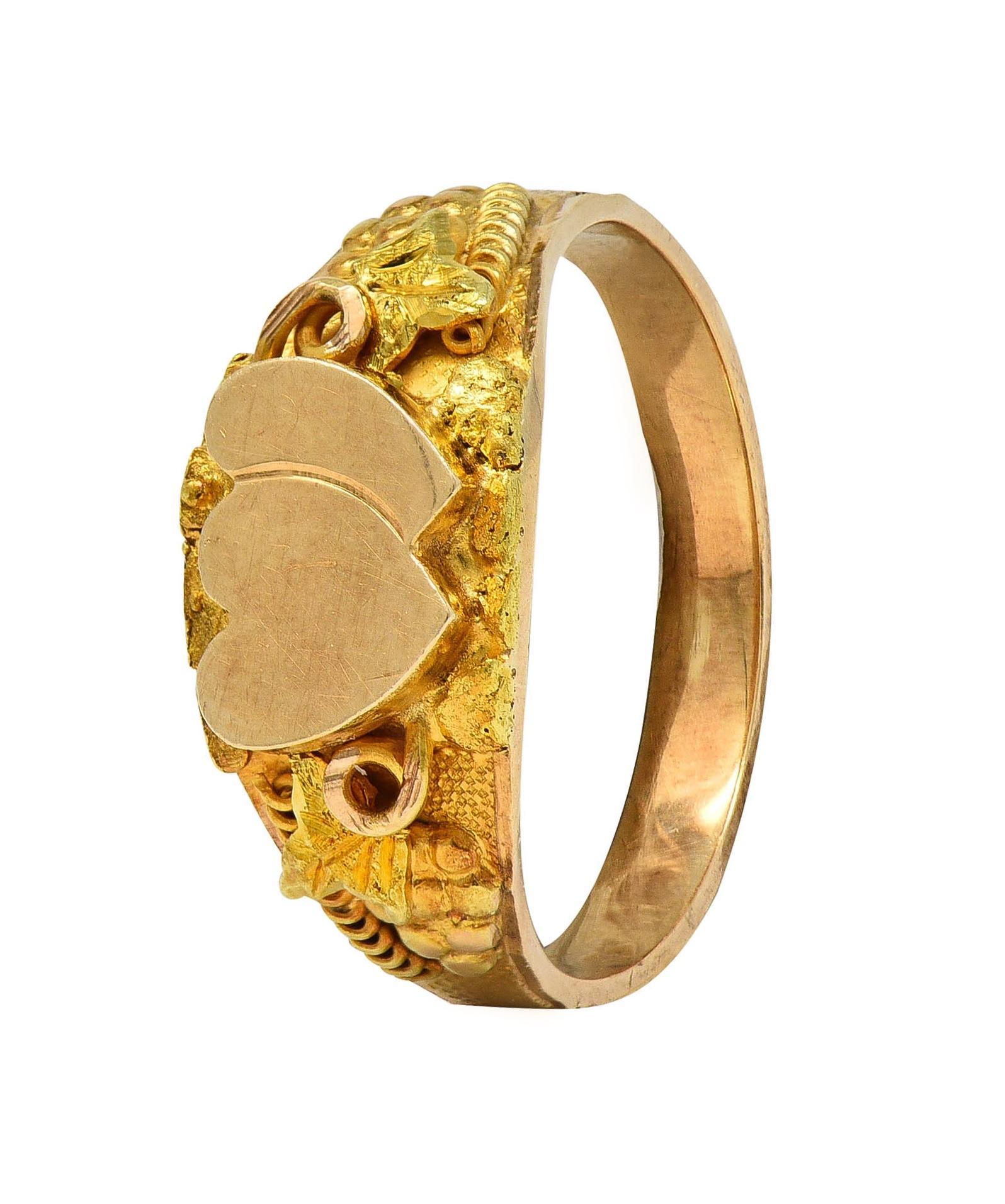 Late Victorian 14 Karat Gold Nugget Grapevine Sweetheart Antique Signet Ring In Excellent Condition For Sale In Philadelphia, PA