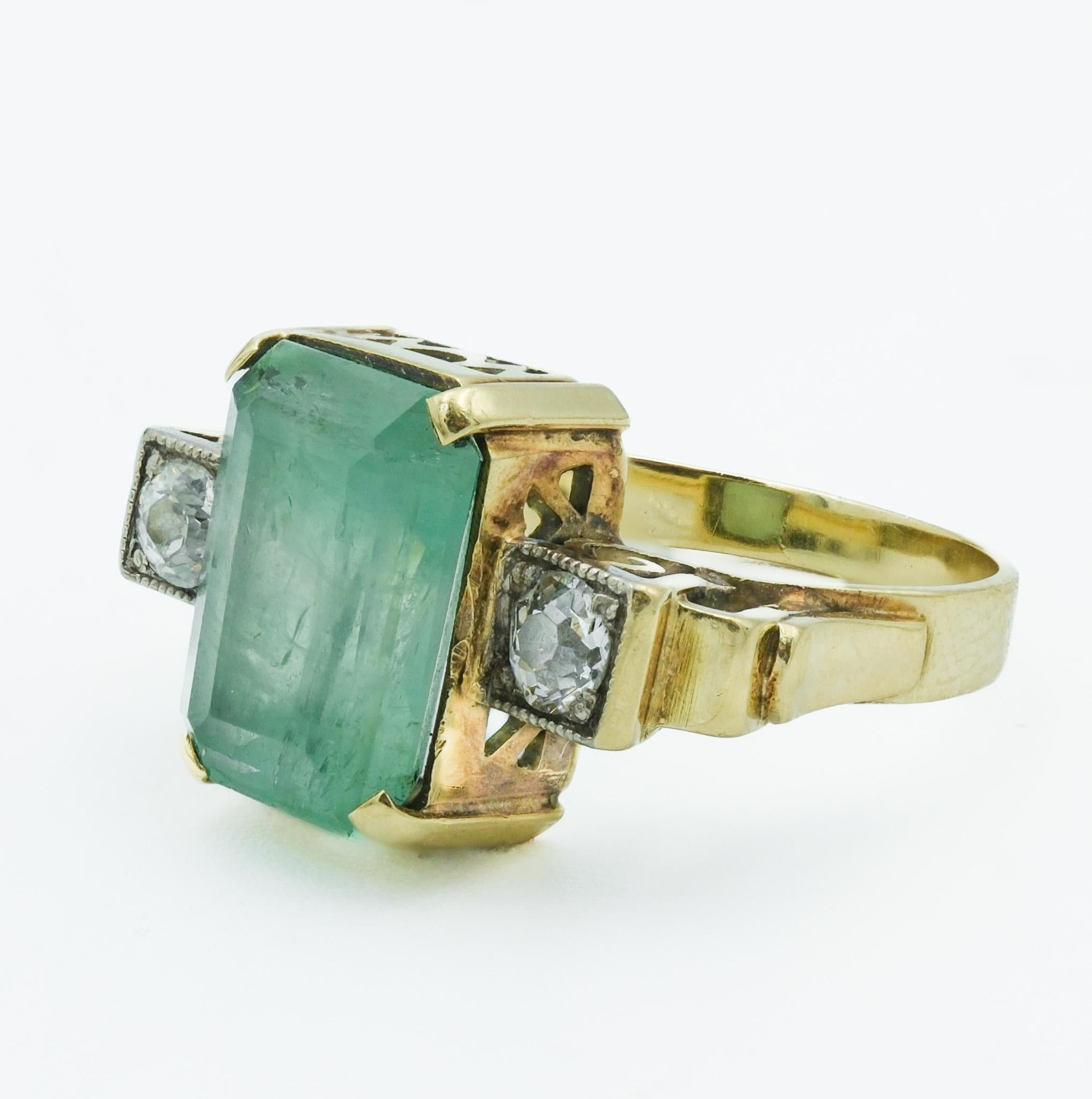 Emerald Cut Late Victorian 14 Karat Yellow Gold Emerald & Diamond Three-Stone Geometric Ring For Sale