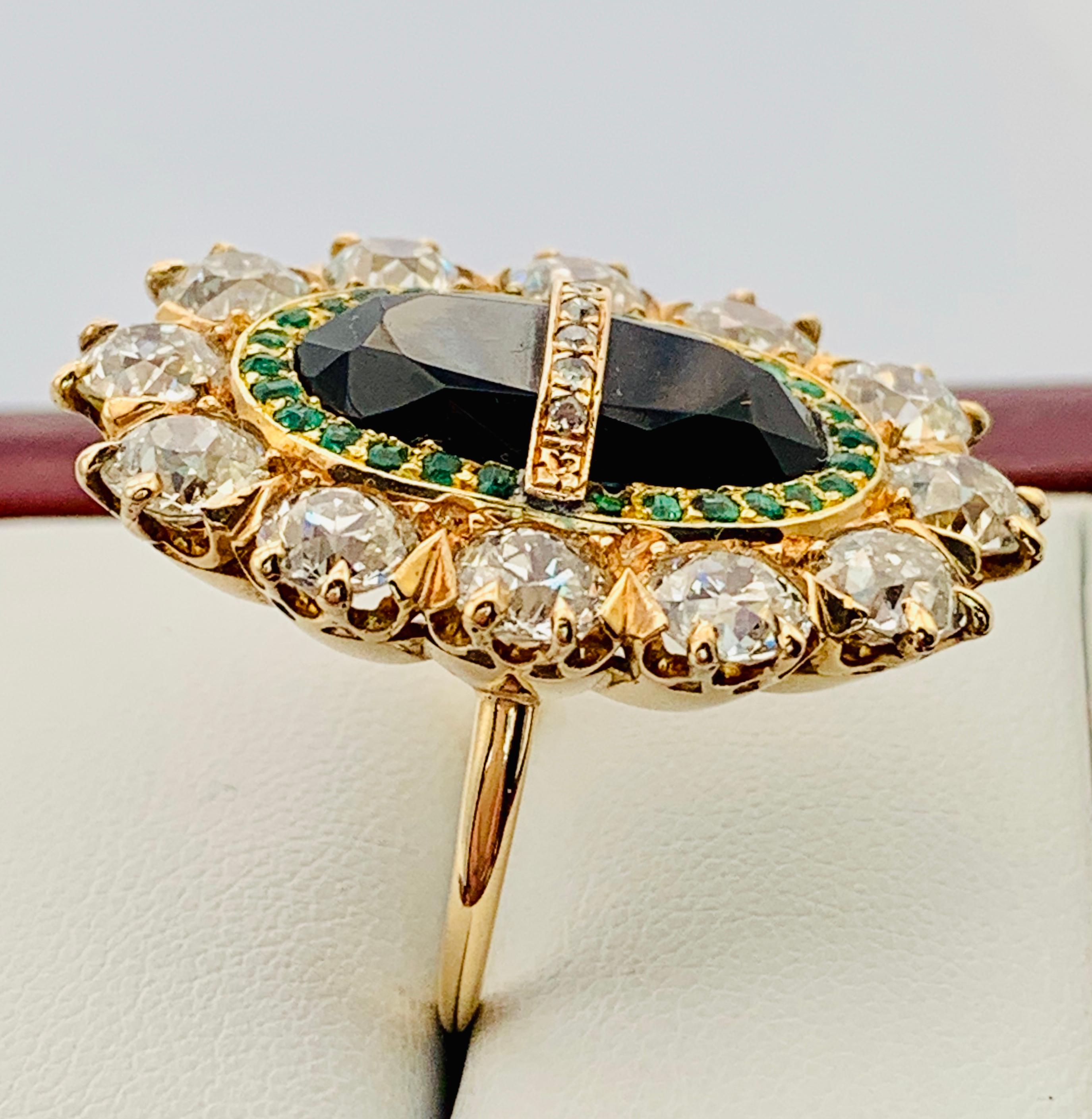 Late Victorian 14 Karat Yellow Gold, Diamond, Onyx and Emerald Oval Ladies Ring 4