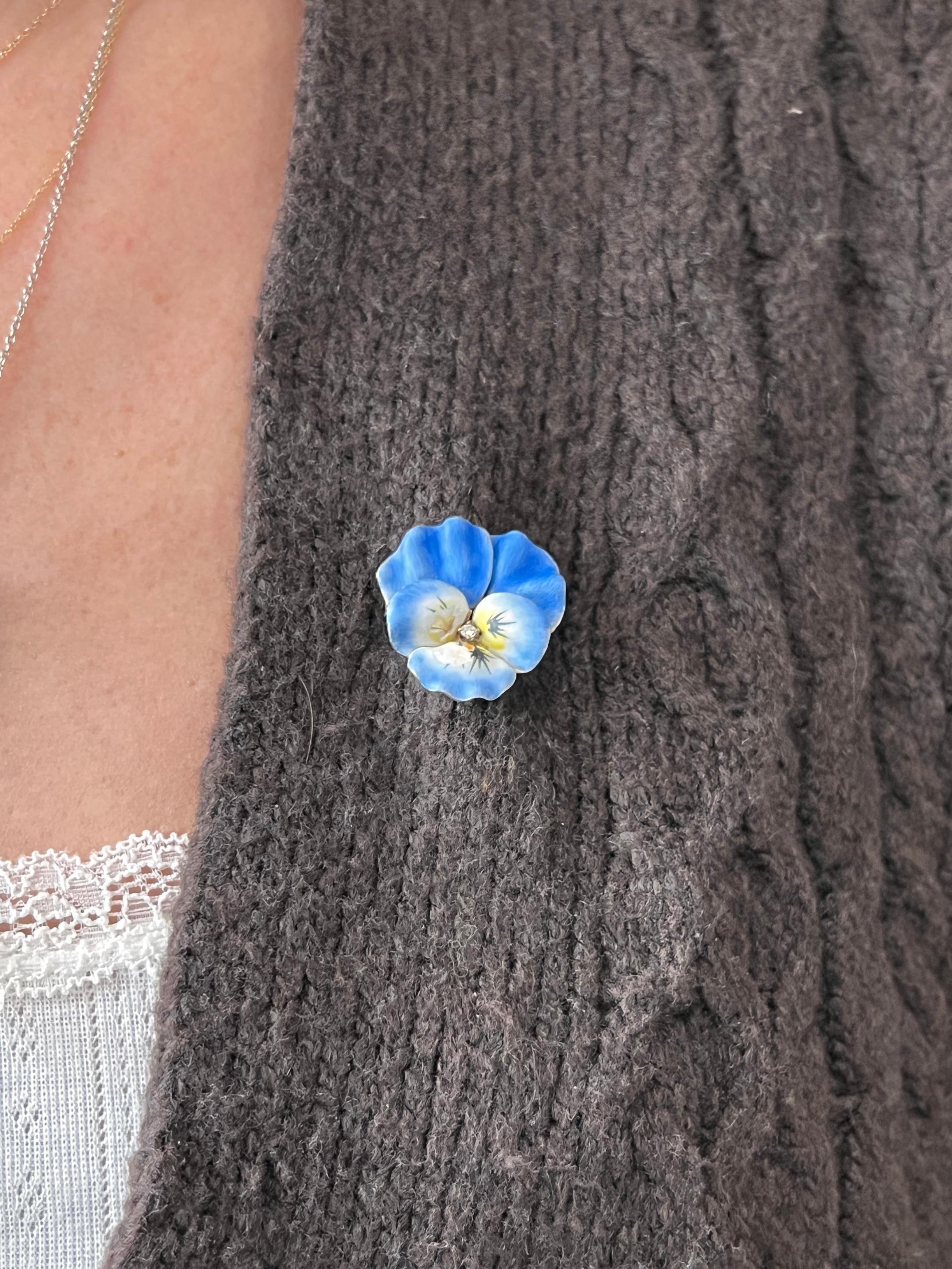 Late Victorian 14k Yellow Gold Enamel & Paste Blue Pansy Brooch 1890s For Sale 10
