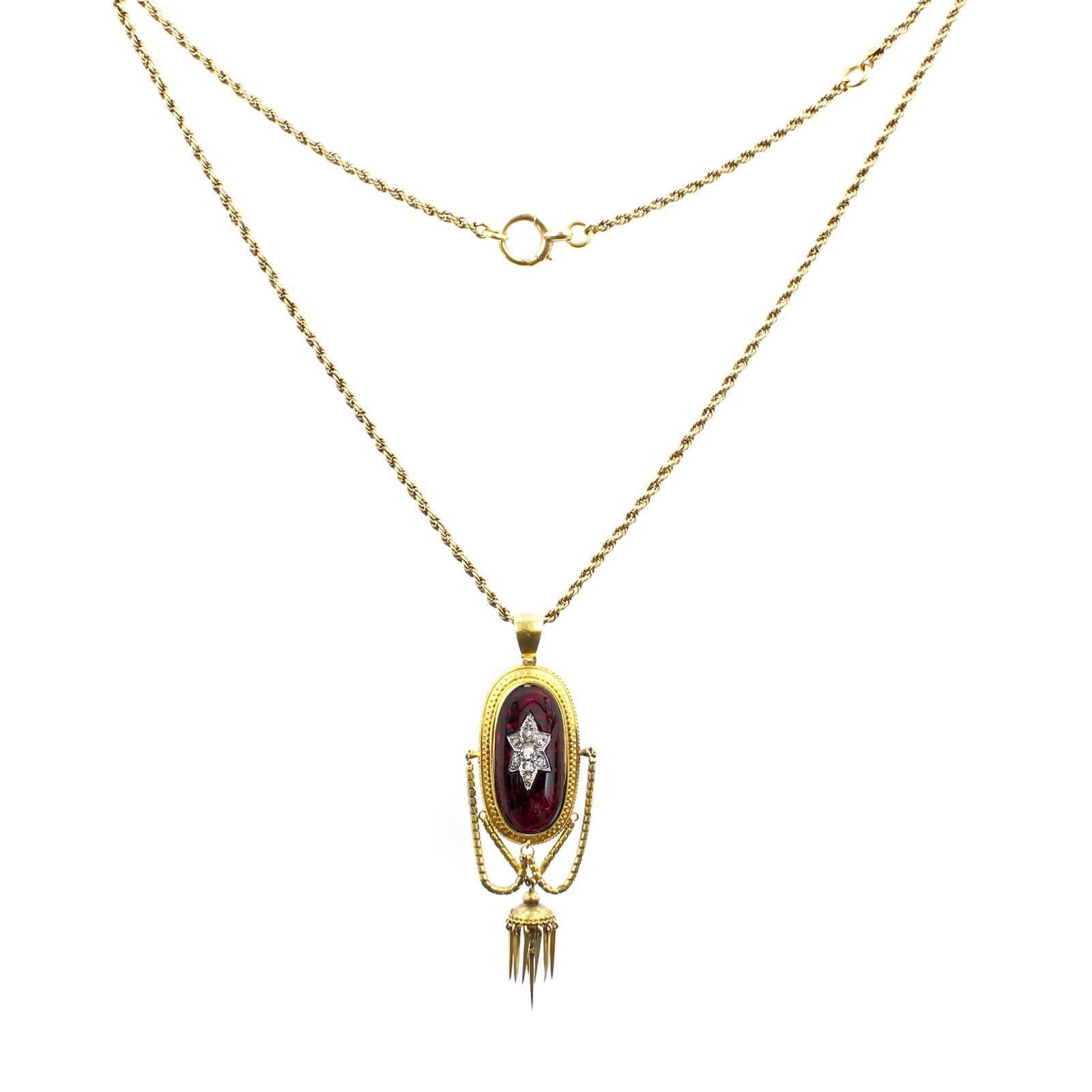 Late Victorian 18 Karat Gold Garnet Diamond Star Pendant Necklace  For Sale