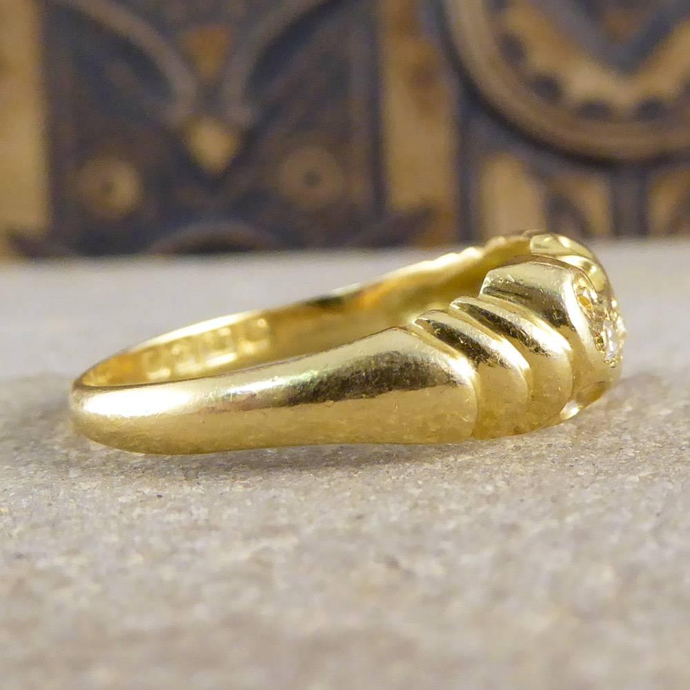 Late Victorian 18 Carat Gold Five-Stone Diamond Scroll Ring In Good Condition In Yorkshire, West Yorkshire