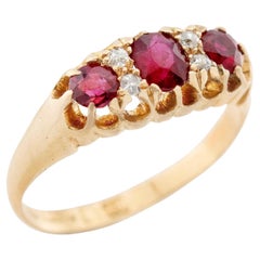 Spätviktorianischer Ring mit 18 Karat Rubin und Diamant