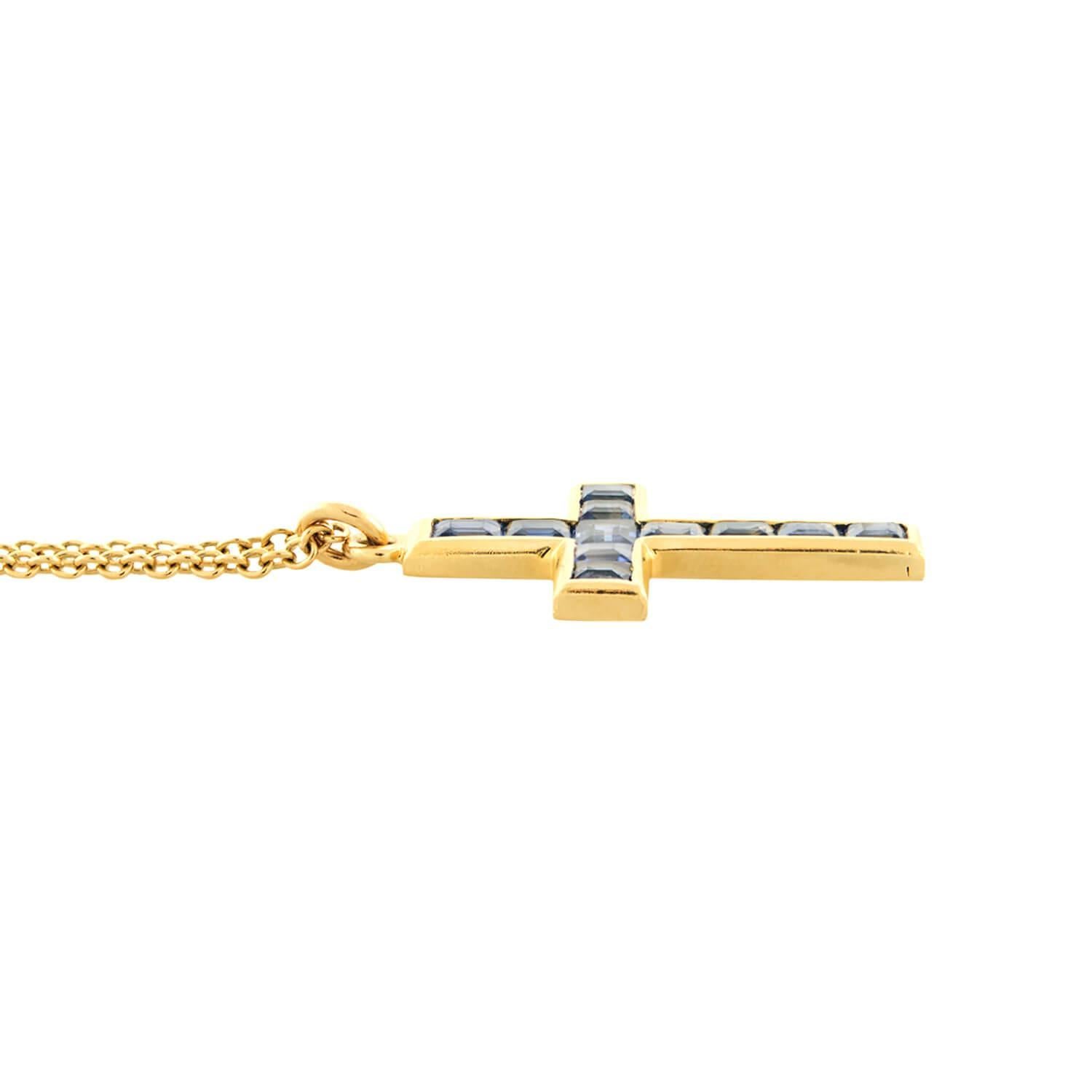 Emerald Cut Late Victorian 18k Sapphire Cross Pendant Necklace For Sale