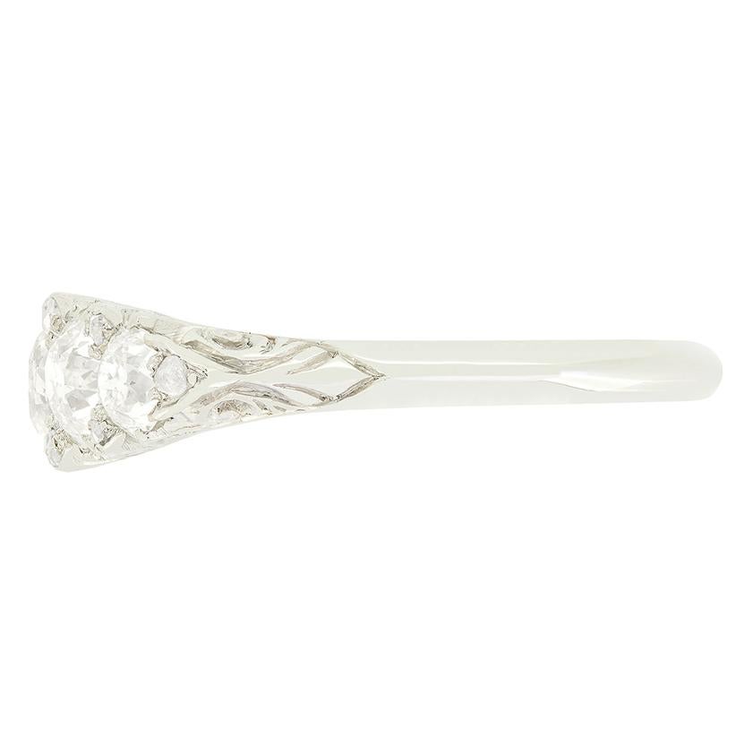 Spätviktorianischer 1,95ct Diamant-Fünf-Stein-Ring, ca. 1900 (Alteuropäischer Schliff) im Angebot