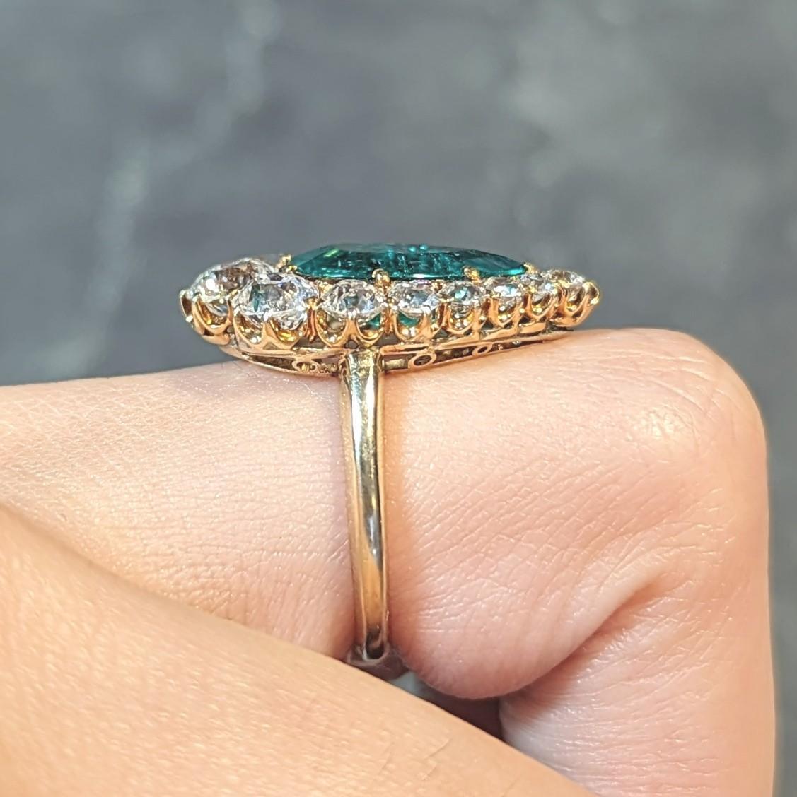 Late Victorian 5.34 CTW Pear Colombian Emerald Diamond 18 Karat Gold Ring AGL For Sale 6