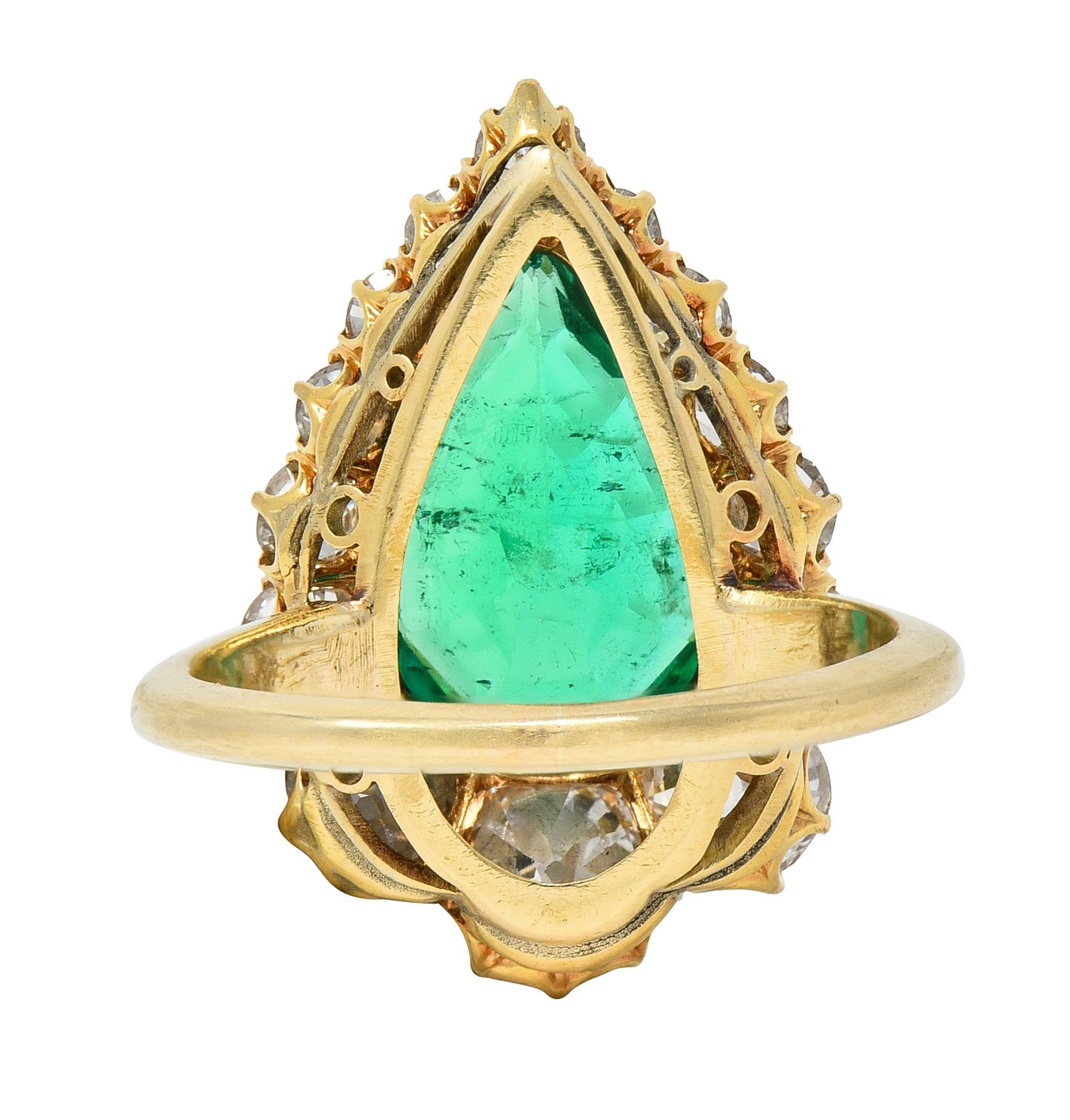 Late Victorian 5.34 CTW Pear Colombian Emerald Diamond 18 Karat Gold Ring AGL In Excellent Condition For Sale In Philadelphia, PA